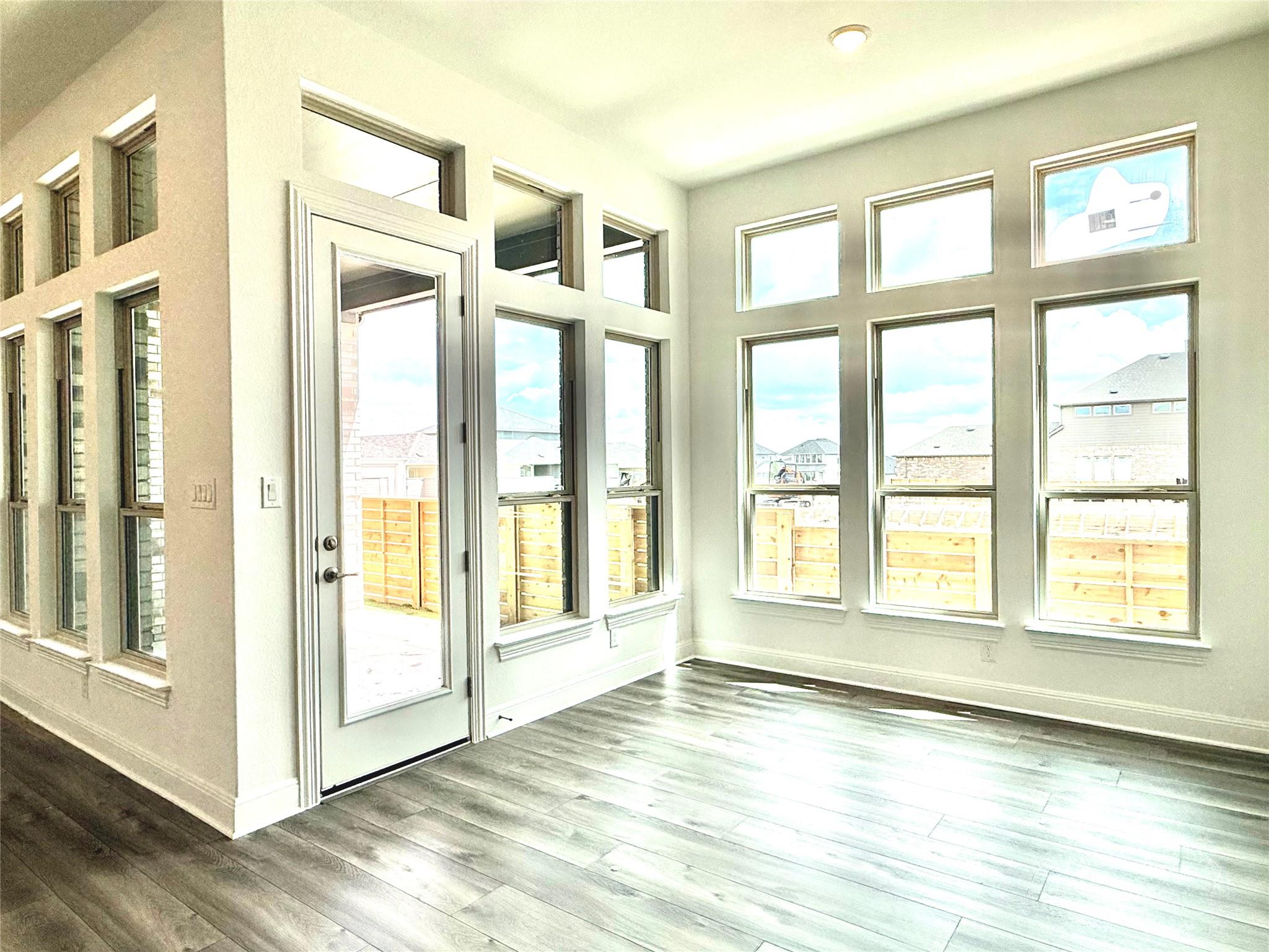 117 Royal Fern Rd, Hutto, TX 78634