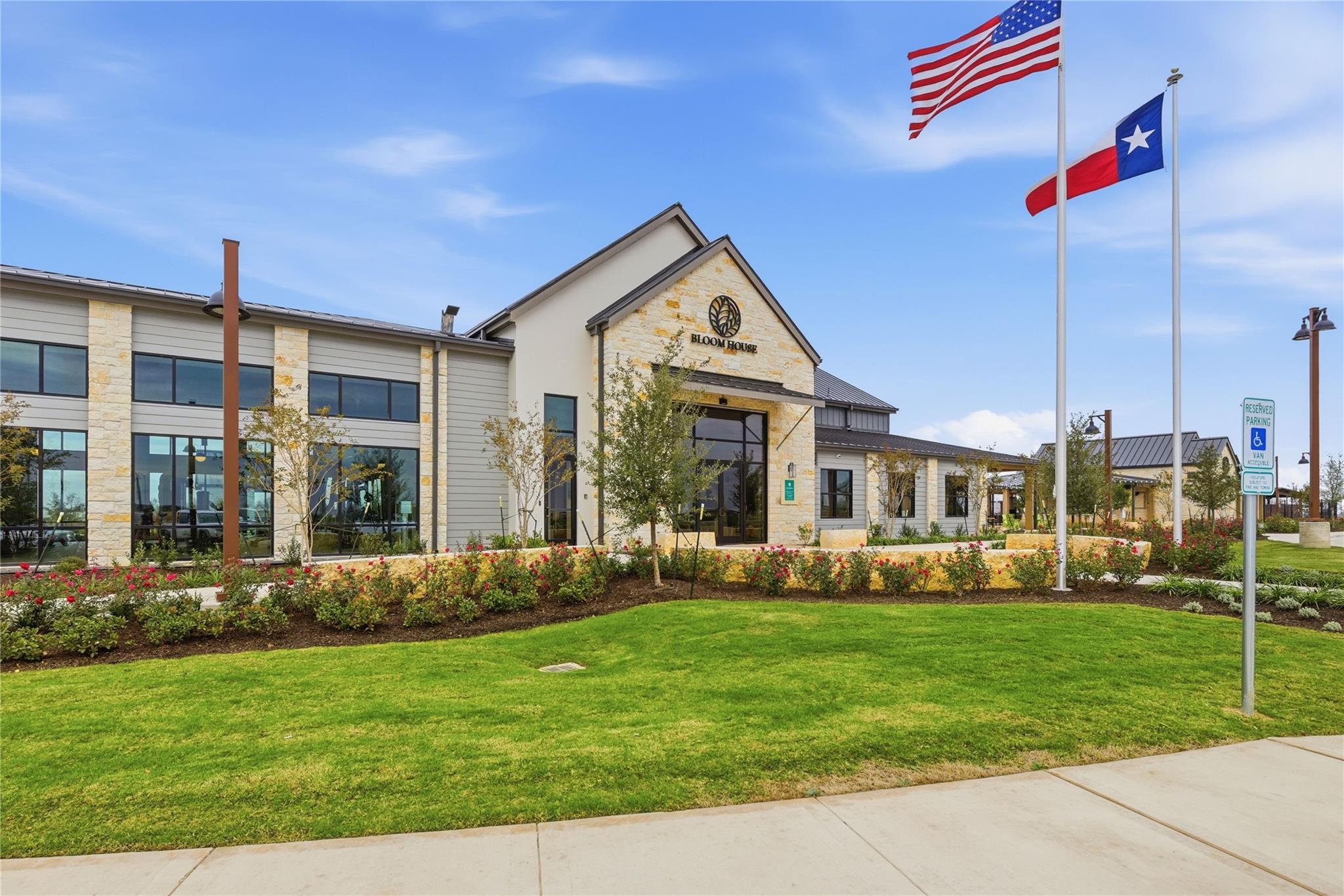 117 Royal Fern Rd, Hutto, TX 78634