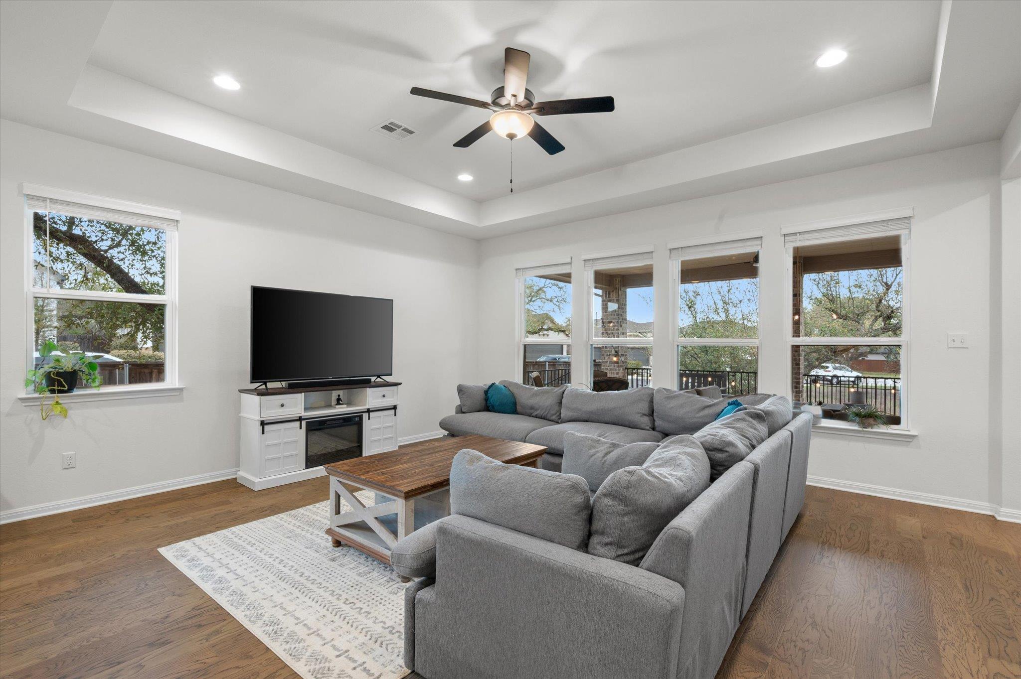 111 Beryl Way, Dripping Springs, TX 78620