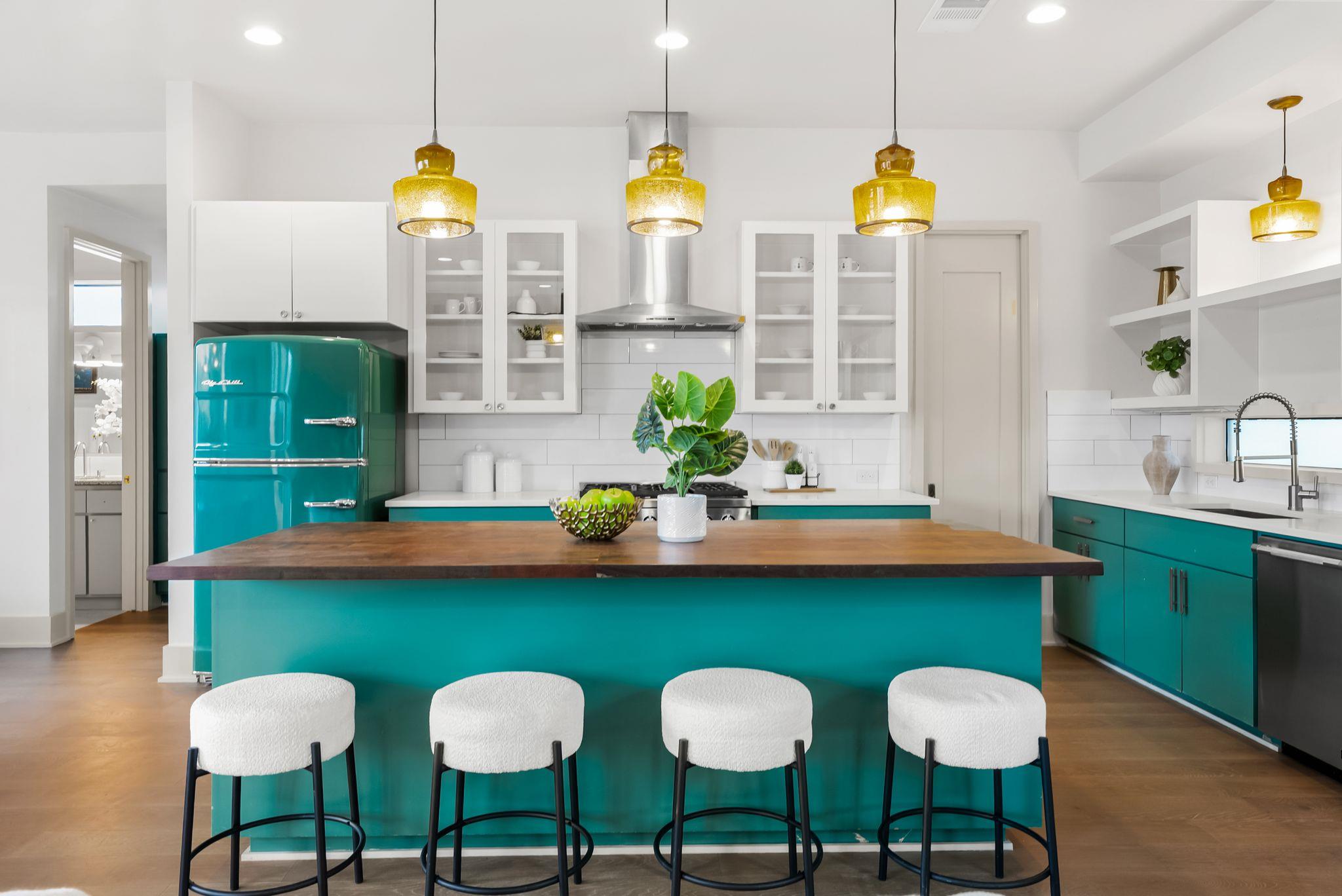 513 El Paso St, Austin, TX 78704