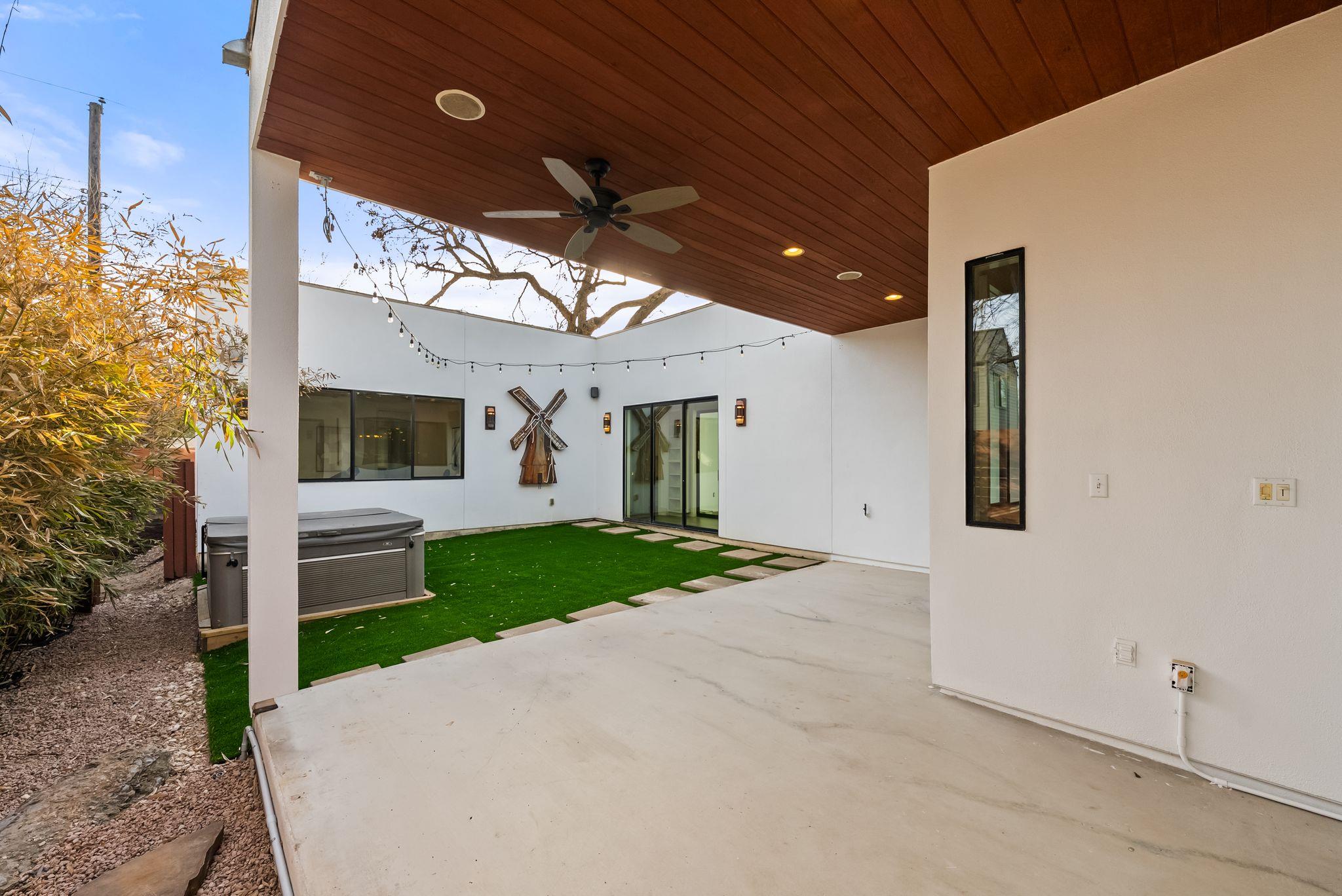 513 El Paso St, Austin, TX 78704