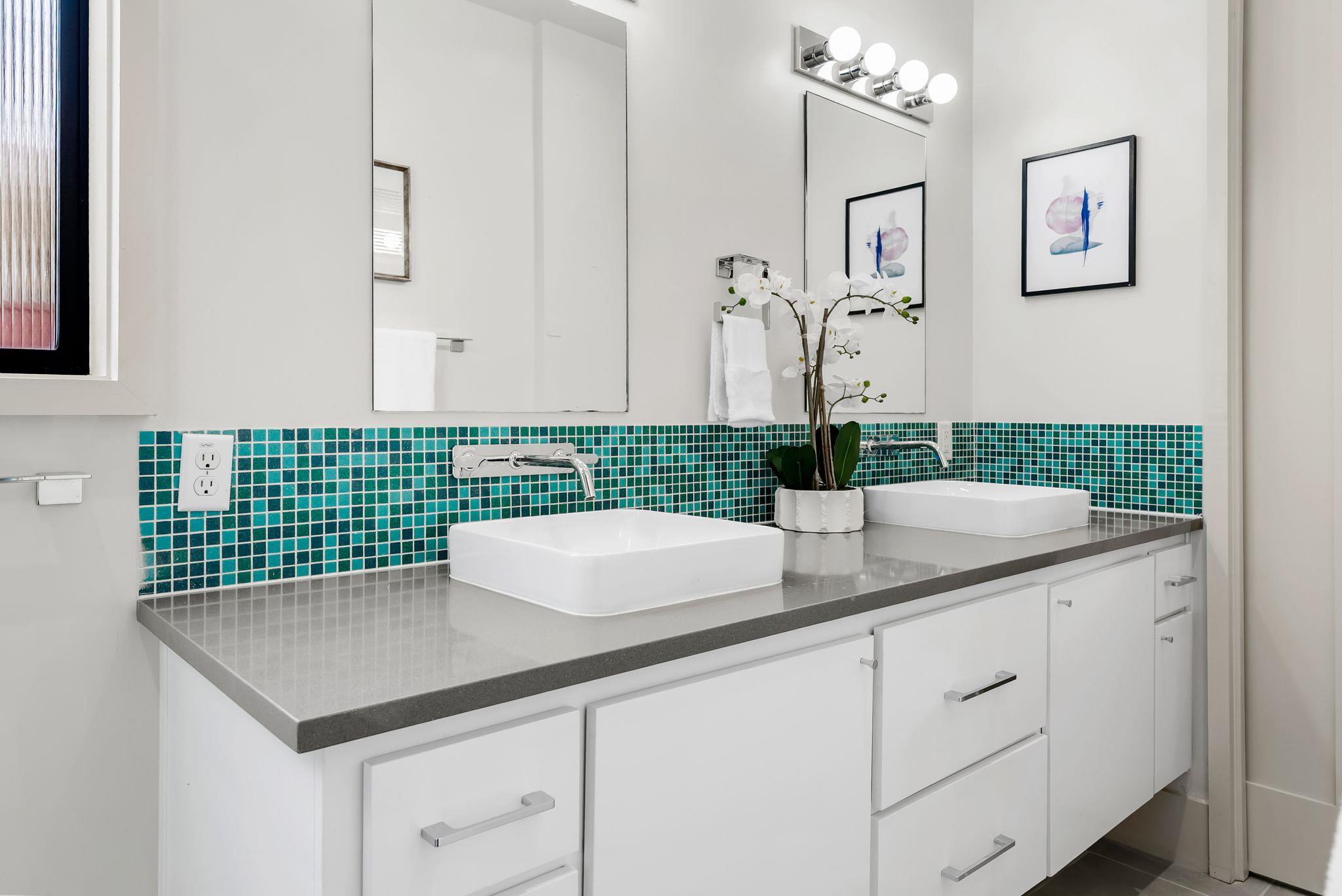 513 El Paso St, Austin, TX 78704