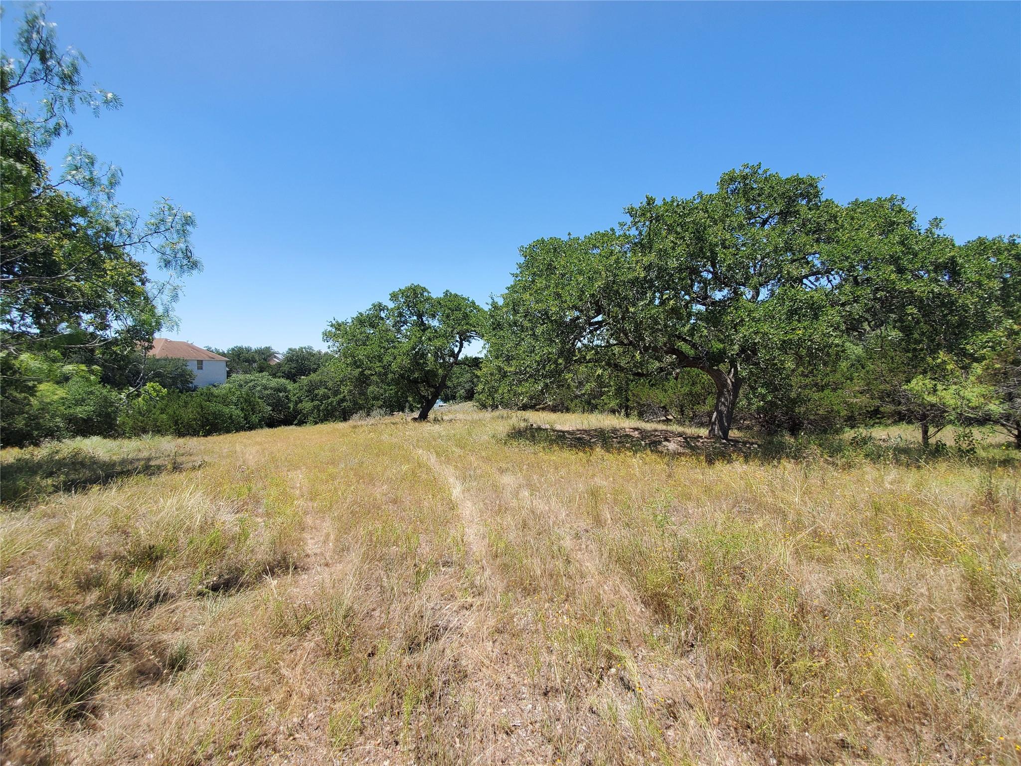 2922 Travis Lakeside Dr, Spicewood, TX 78669