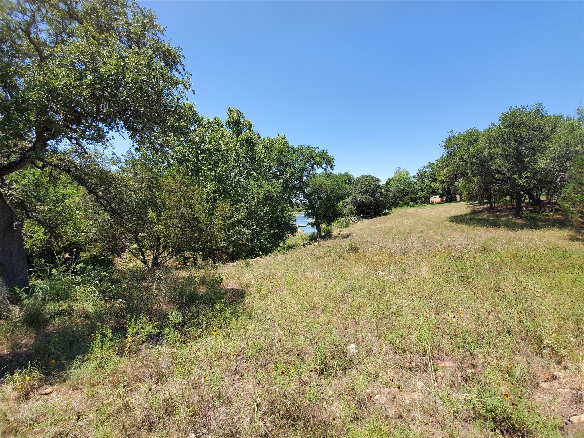 2922 Travis Lakeside Dr, Spicewood, TX 78669