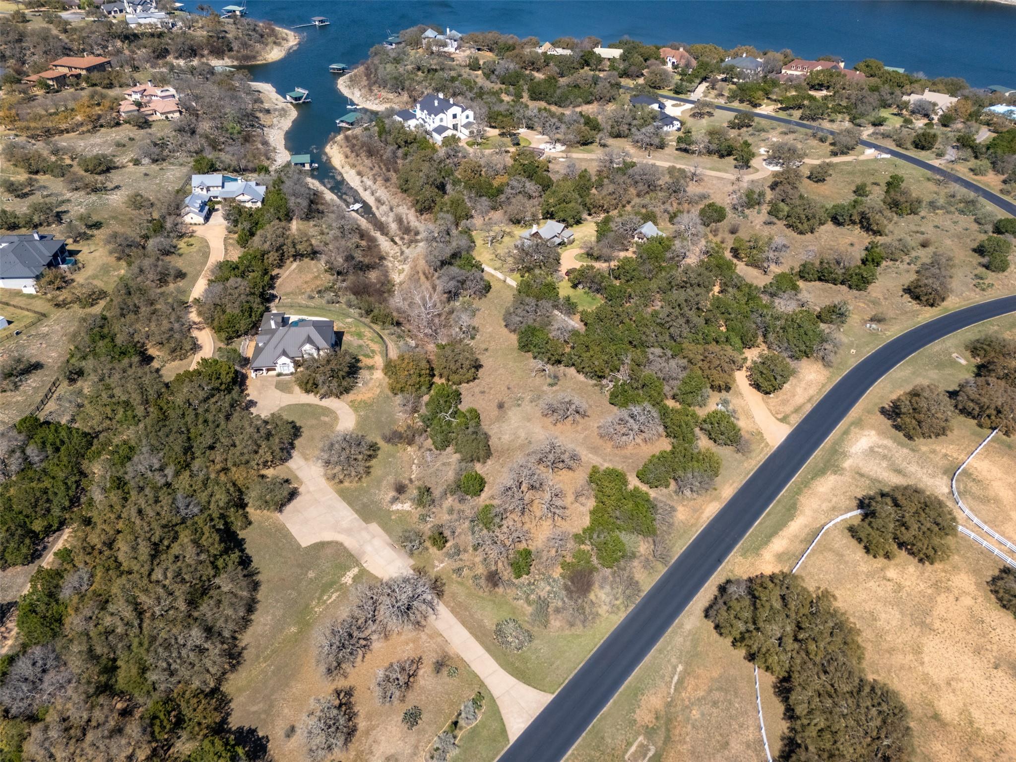 2922 Travis Lakeside Dr, Spicewood, TX 78669