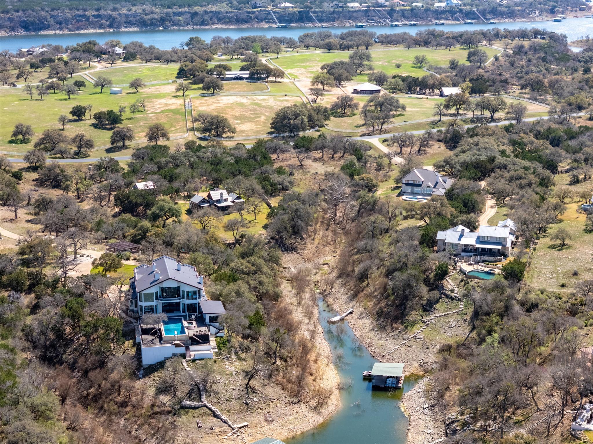2922 Travis Lakeside Dr, Spicewood, TX 78669