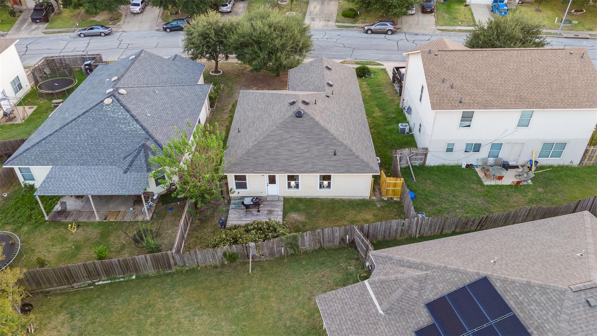 503 Blanco Woods Blvd, Elgin, TX 78621