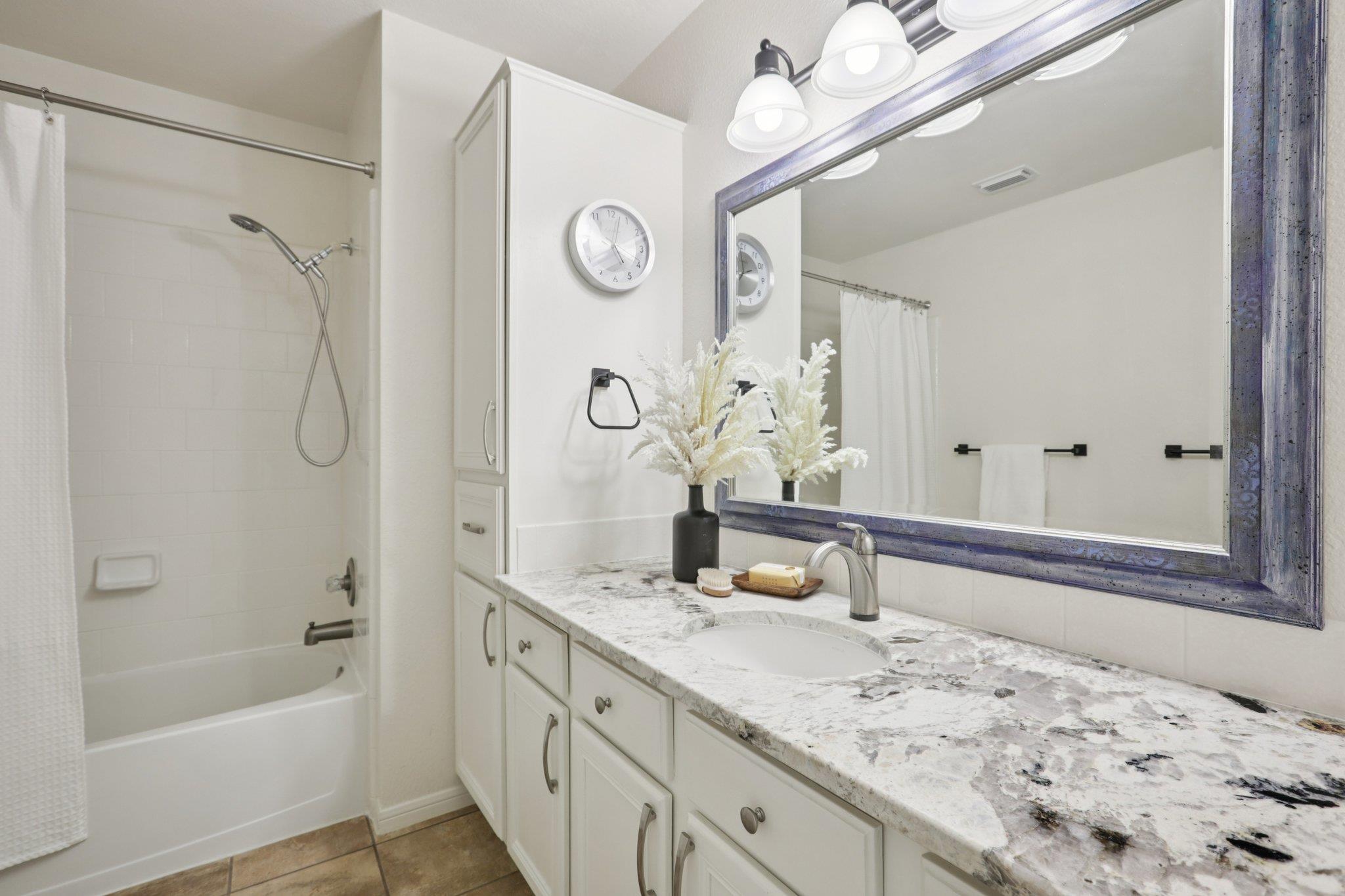 12216 Hanging Valley Dr, Austin, TX 78726