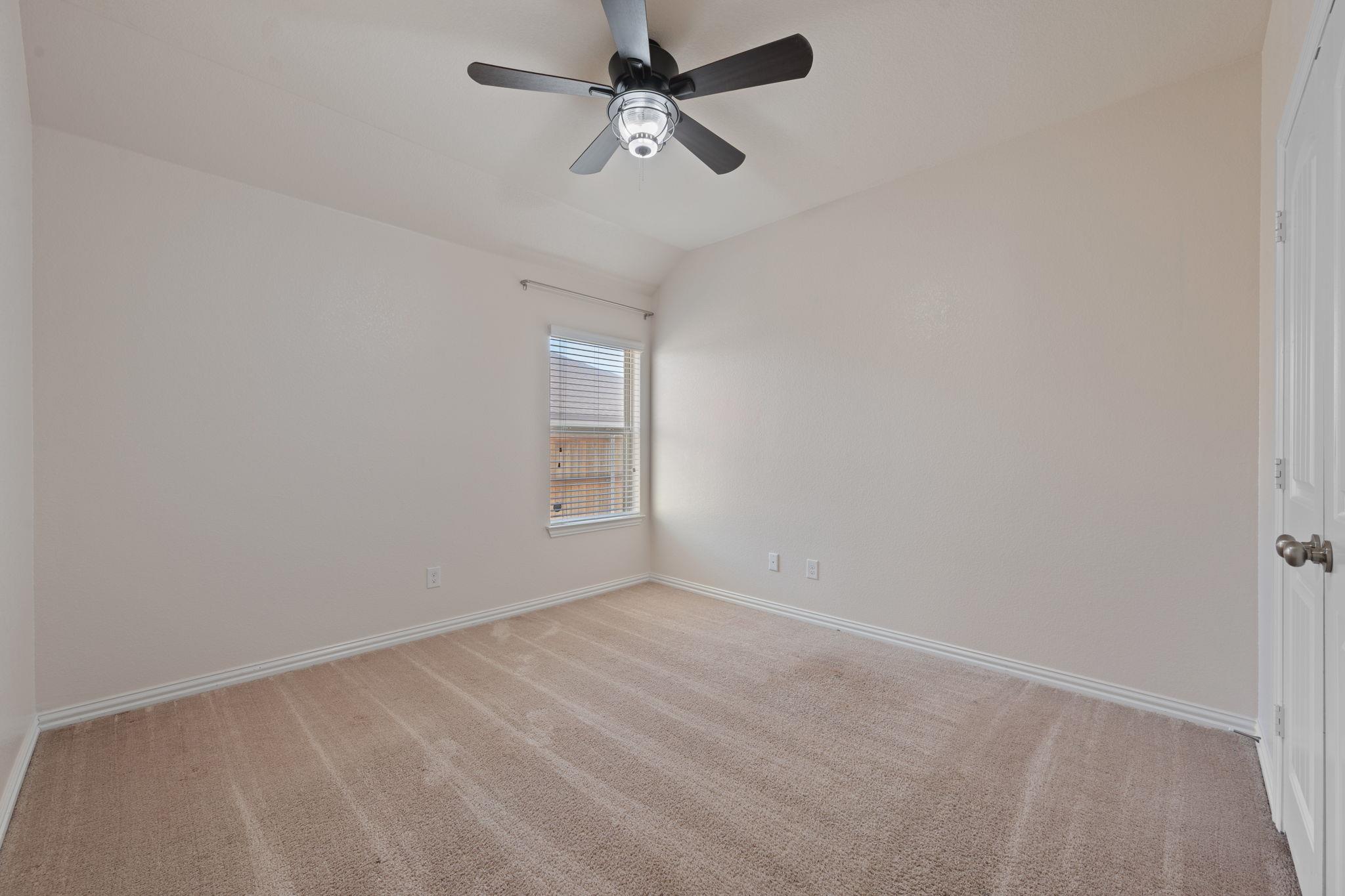 1024 Wolcott Dr, Leander, TX 78641