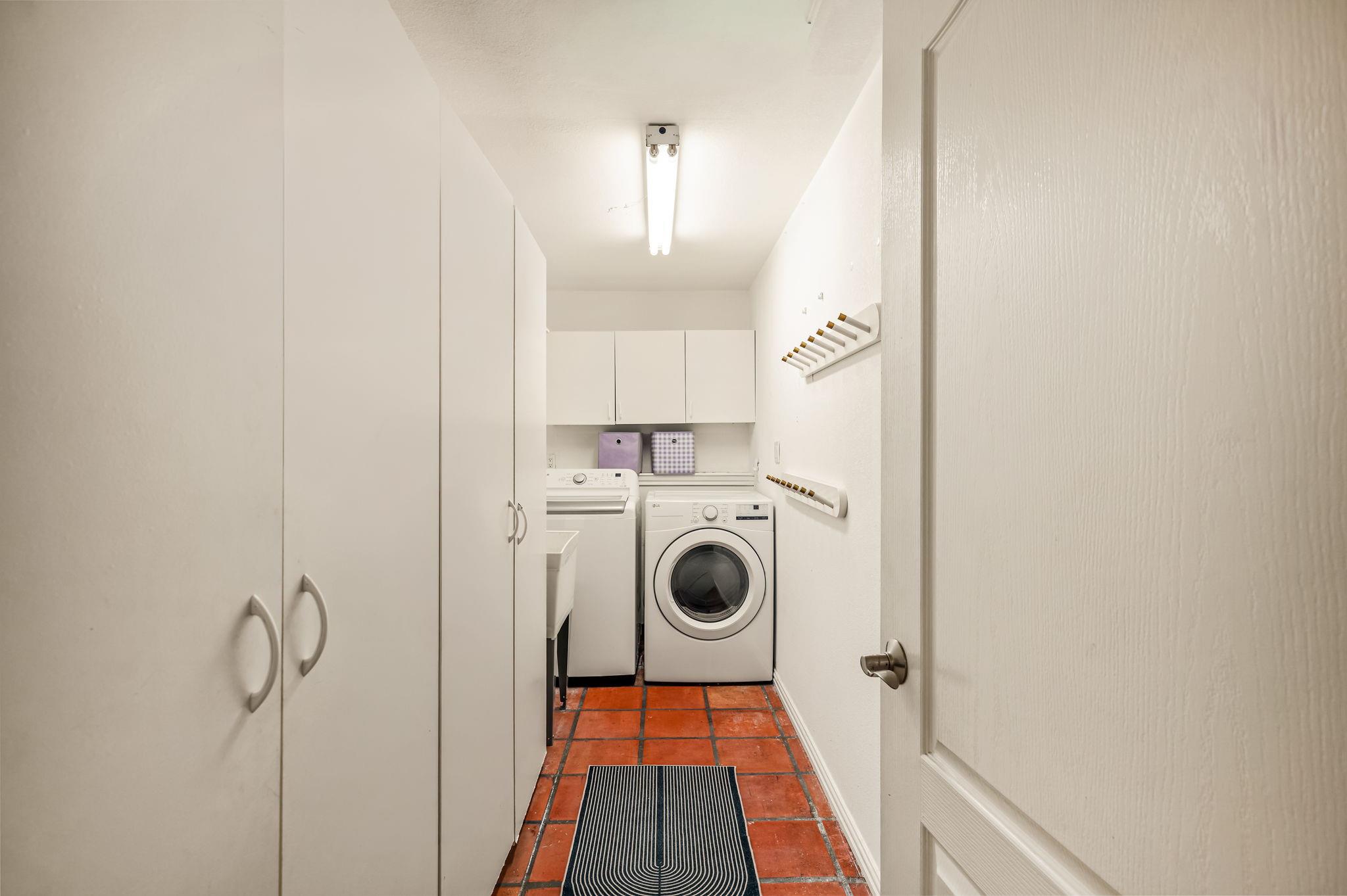 5602 Blueridge Ct, Austin, TX 78731