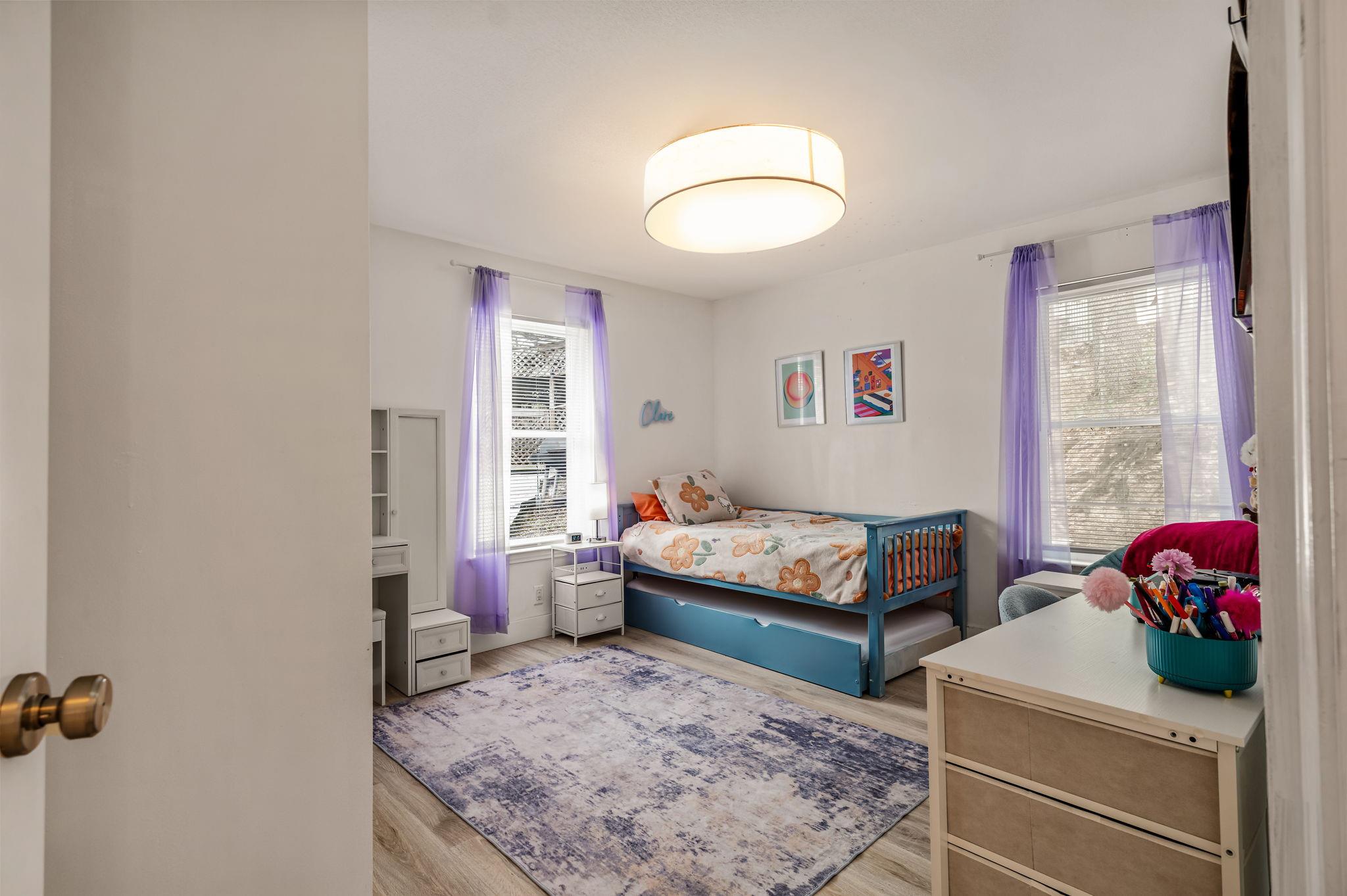 5602 Blueridge Ct, Austin, TX 78731