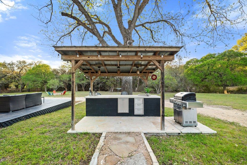 2800 River Rd, Wimberley, TX 78676
