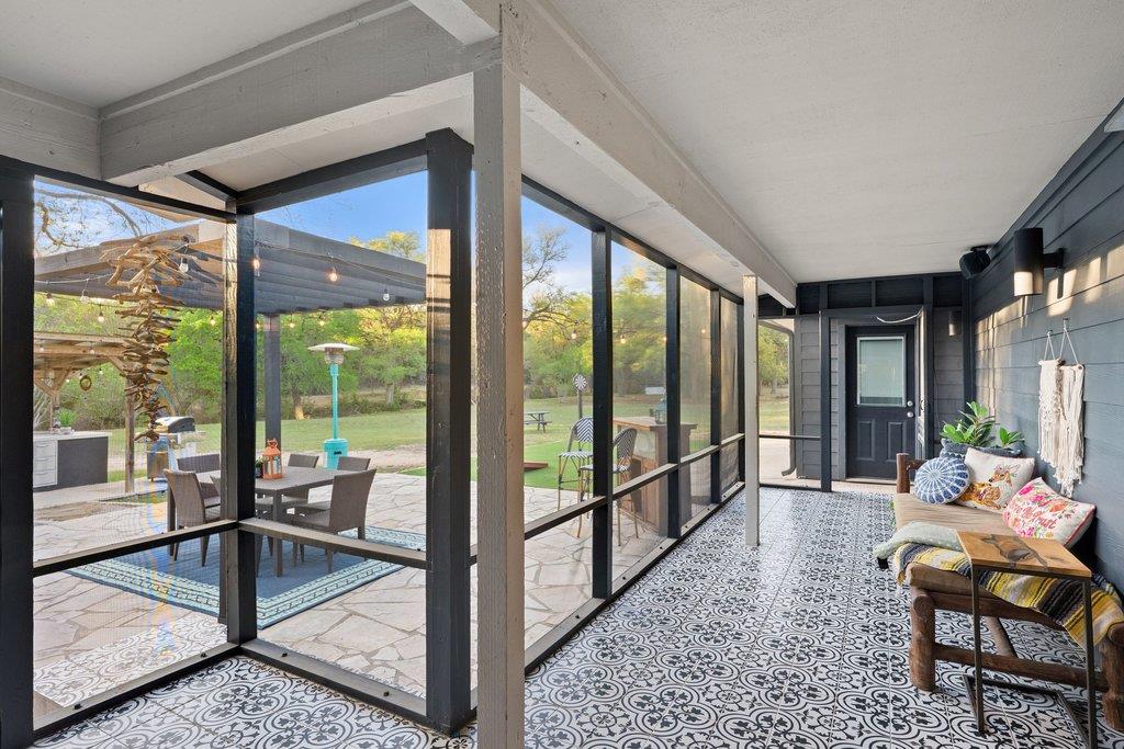 2800 River Rd, Wimberley, TX 78676