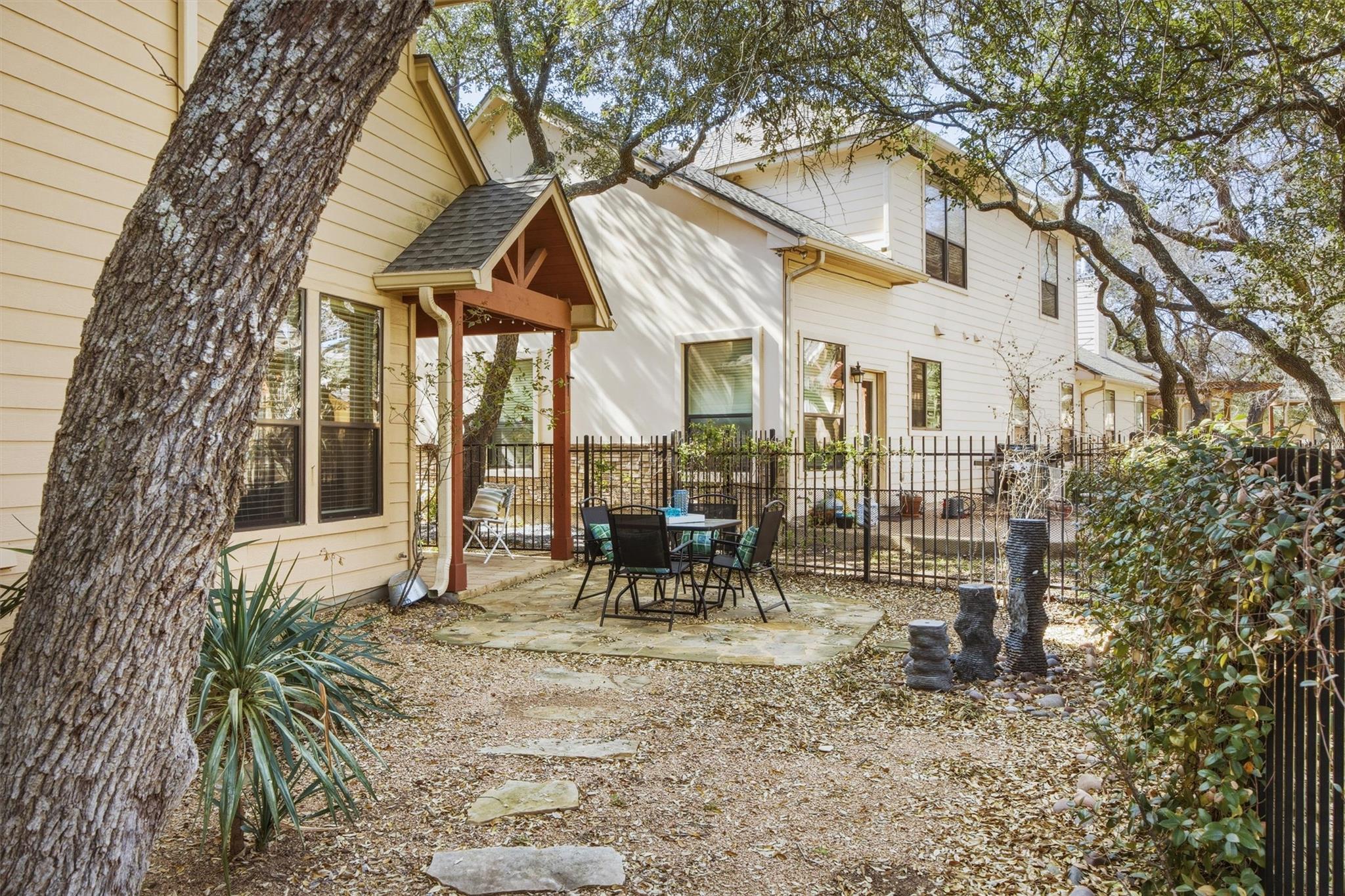 14021 Ashton Woods Cir, Austin, TX 78727