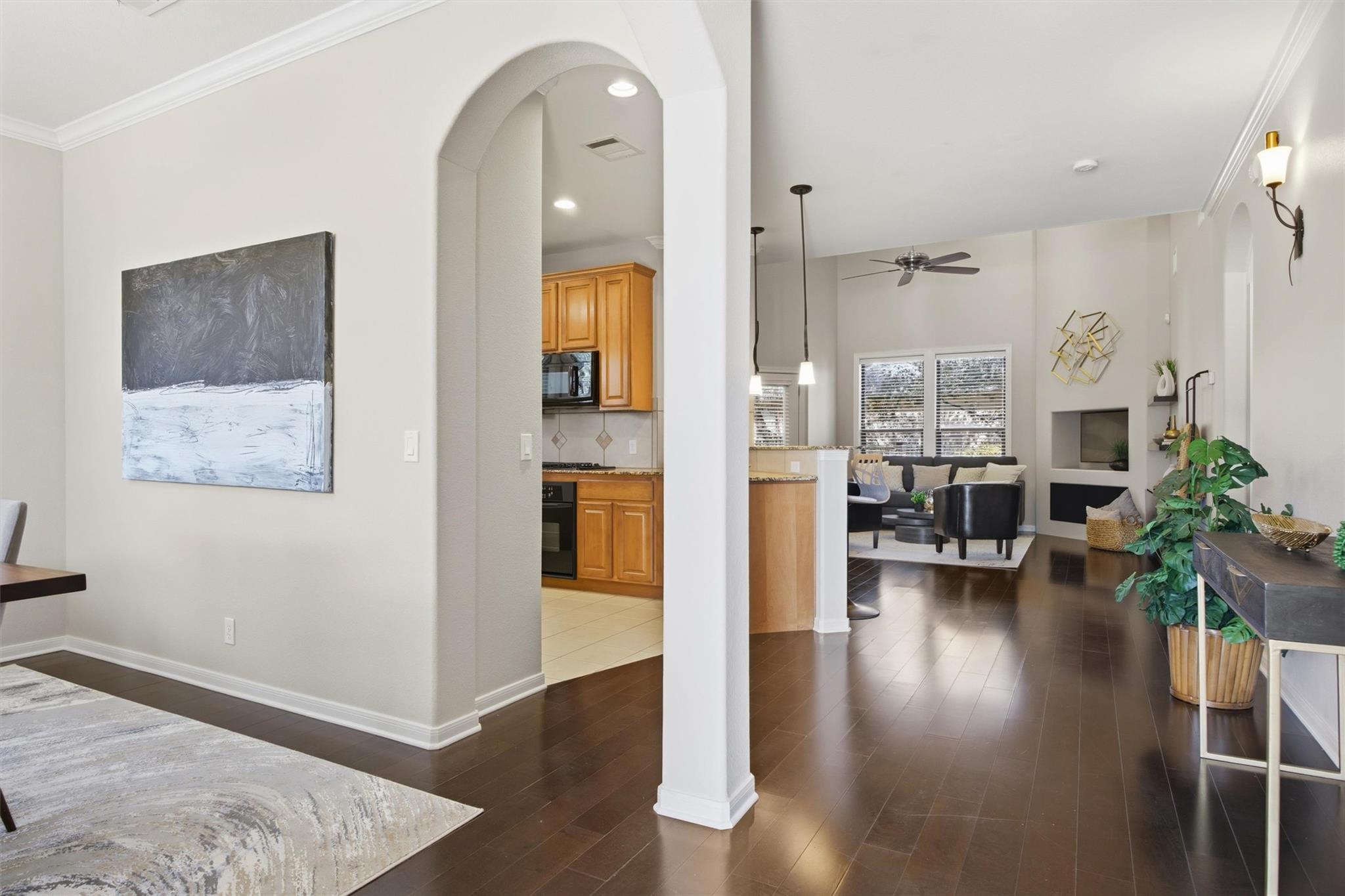 14021 Ashton Woods Cir, Austin, TX 78727