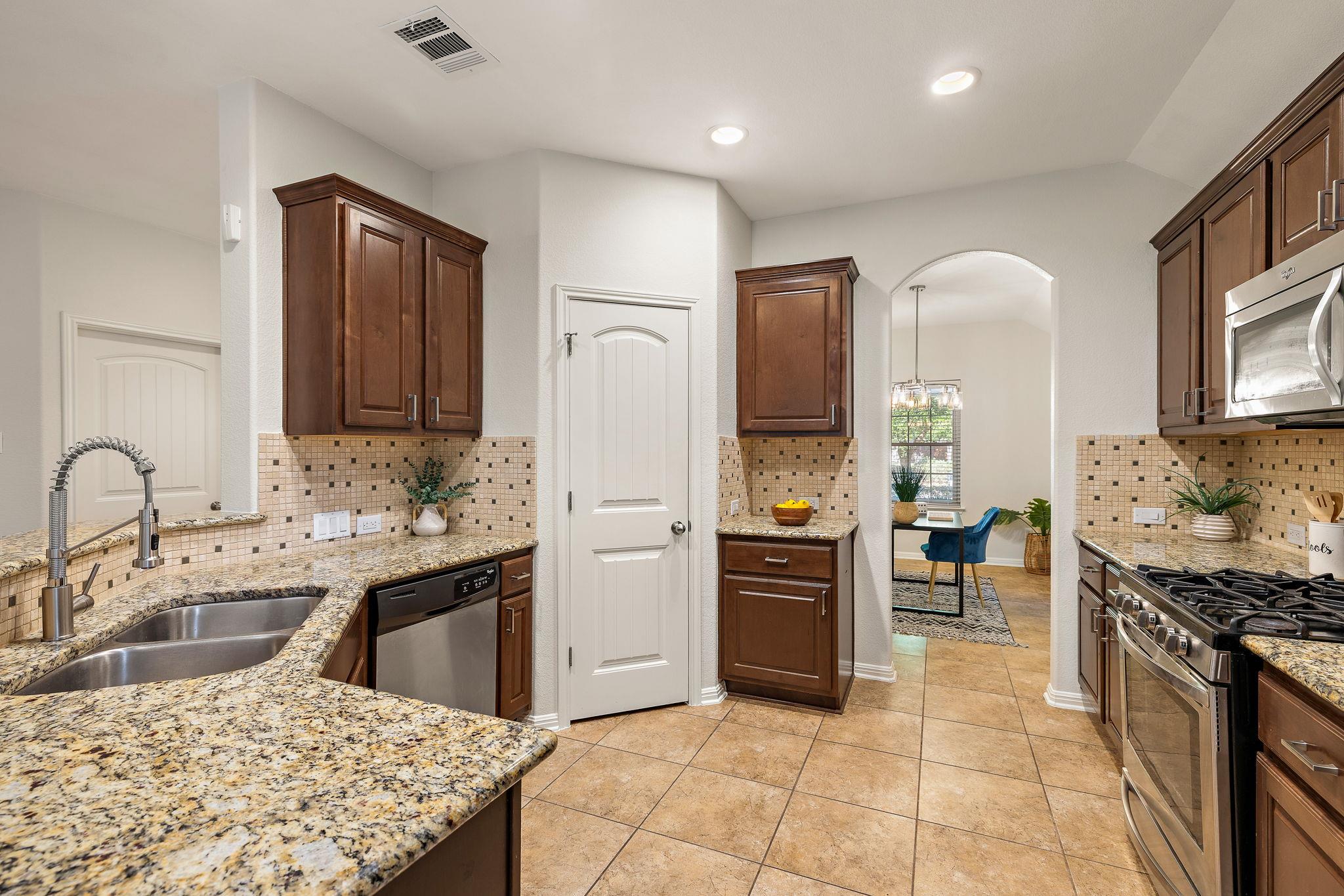 18905 Shallow Pond Trl, Pflugerville, TX 78660