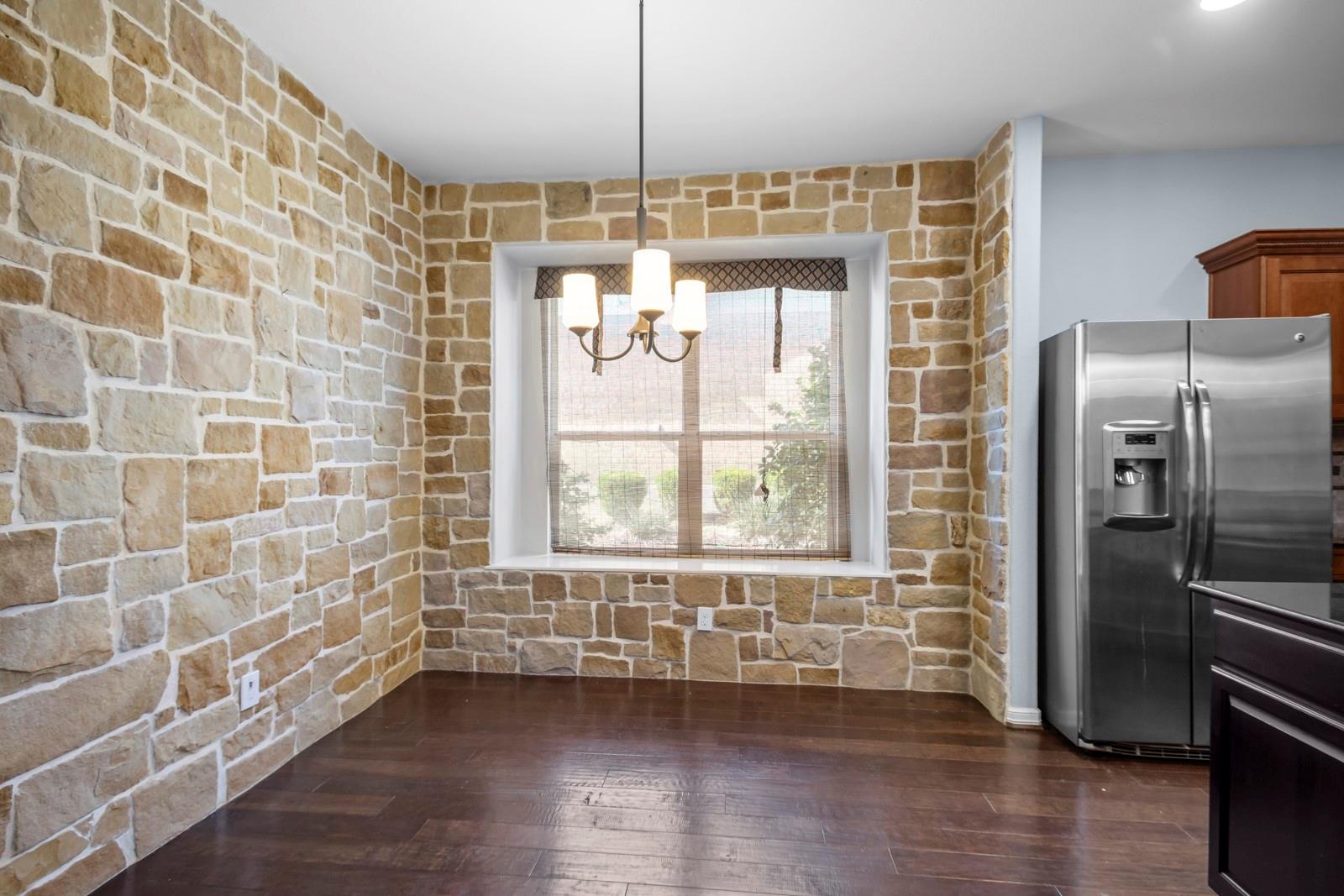 245 Razzmatazz Trl, Buda, TX 78610