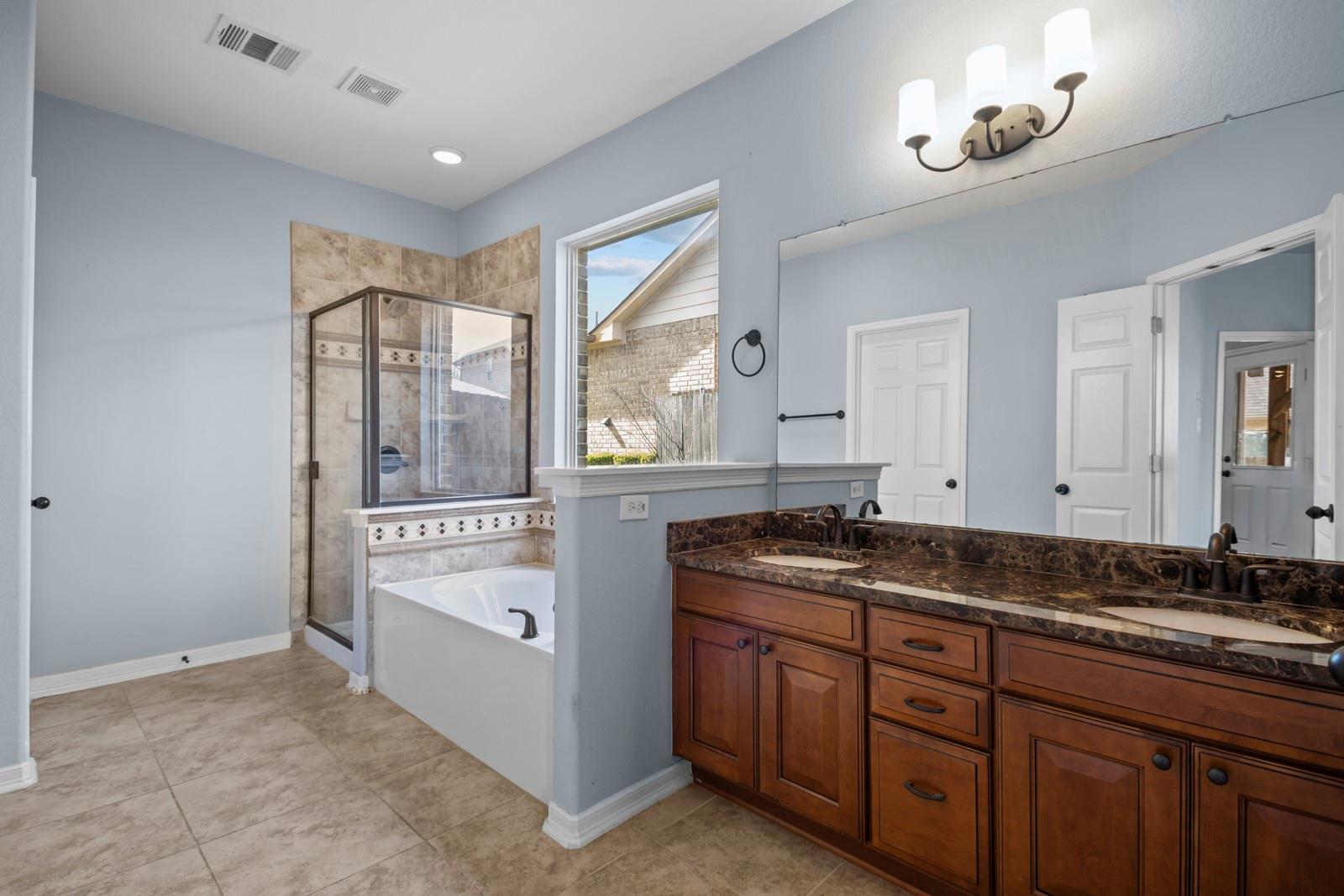 245 Razzmatazz Trl, Buda, TX 78610