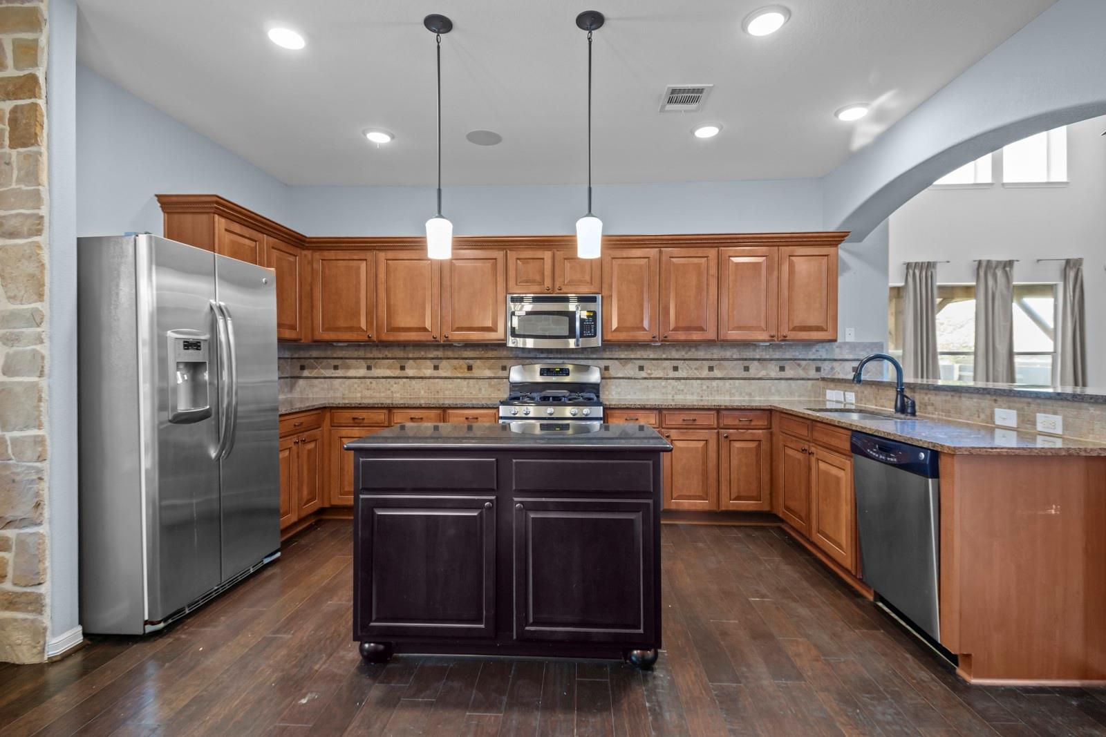 245 Razzmatazz Trl, Buda, TX 78610