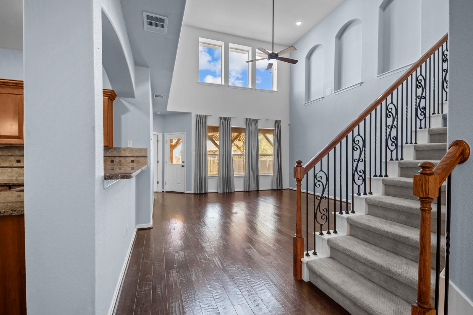 245 Razzmatazz Trl, Buda, TX 78610