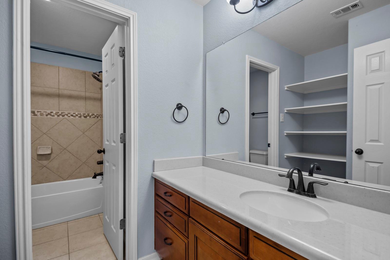 245 Razzmatazz Trl, Buda, TX 78610