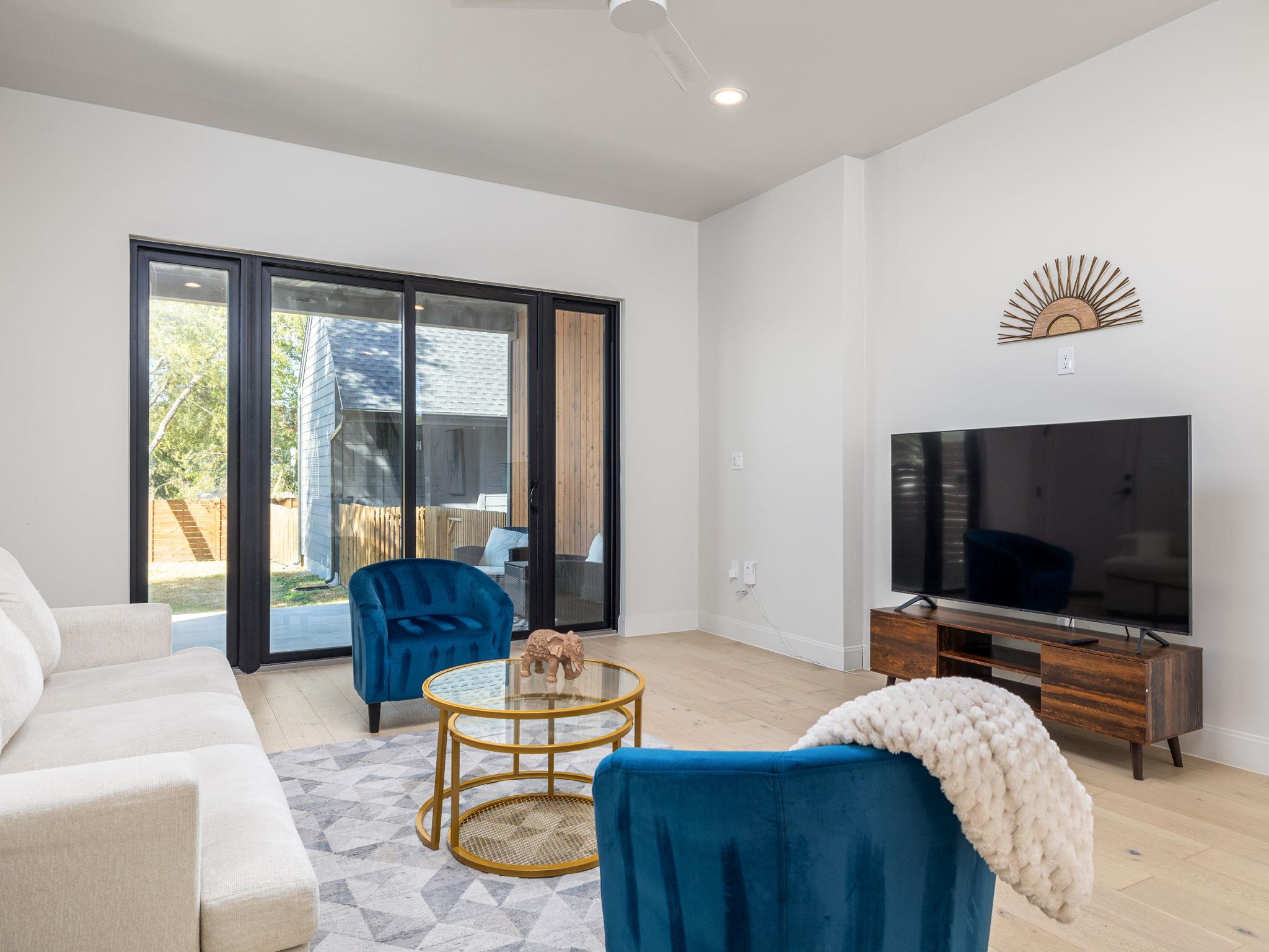 6620 Isabelle Dr # A, Austin, TX 78752