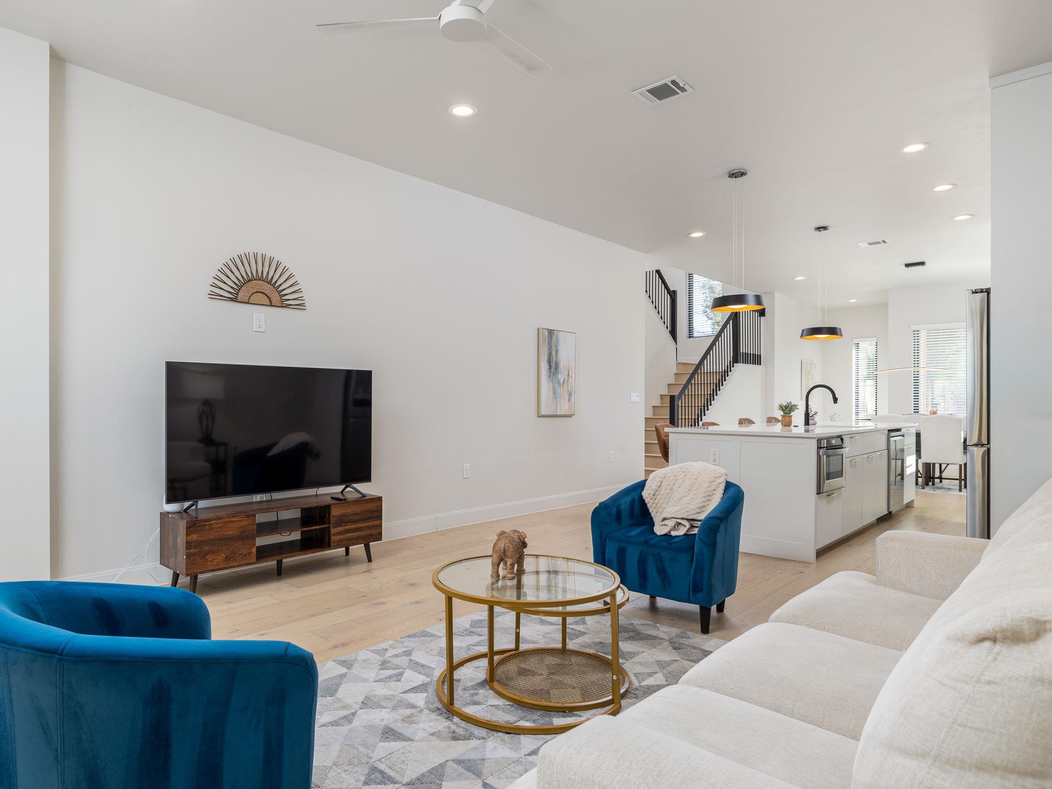 6620 Isabelle Dr # A, Austin, TX 78752