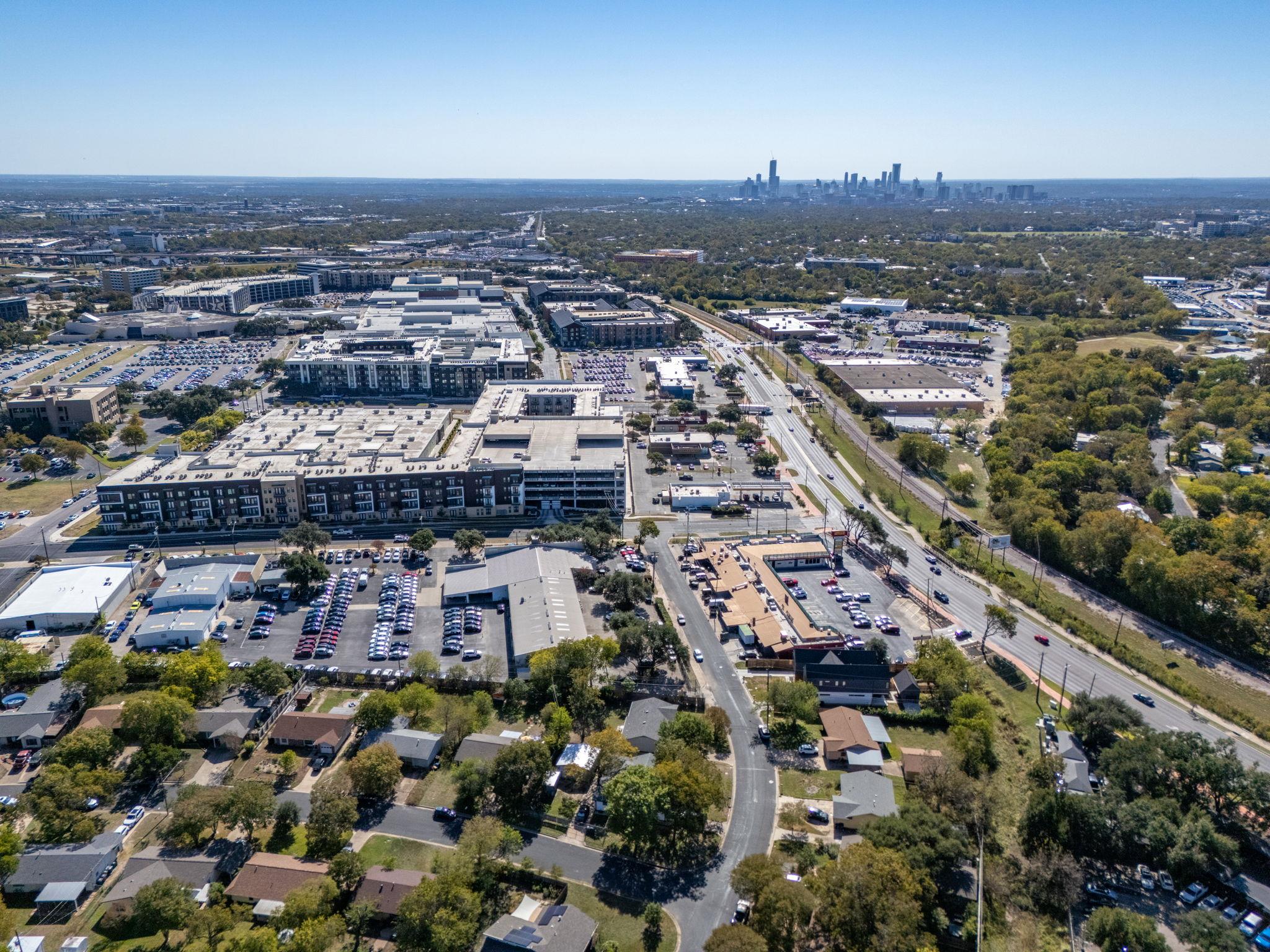 6620 Isabelle Dr # A, Austin, TX 78752