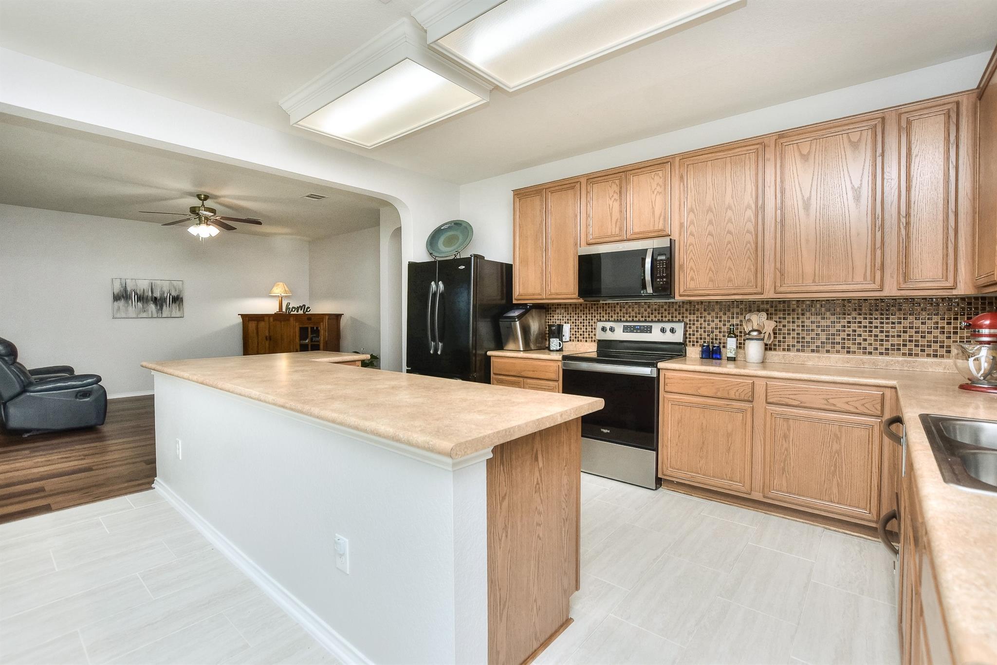 4913 Woodstock Dr Dr, Georgetown, TX 78633