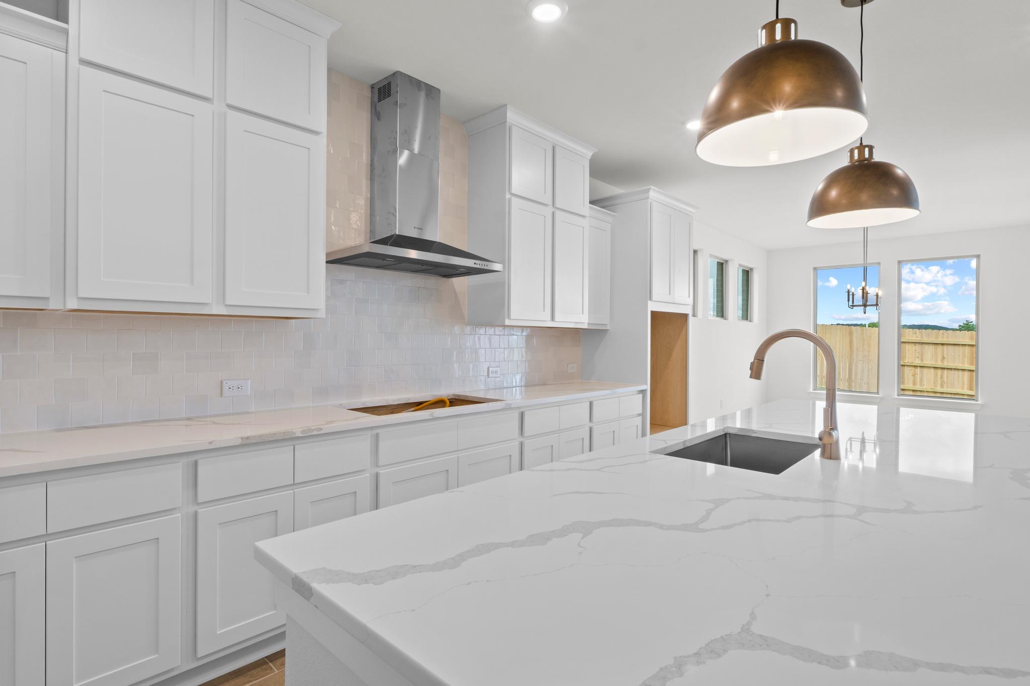 337 Horsemint Ln, Georgetown, TX 78633