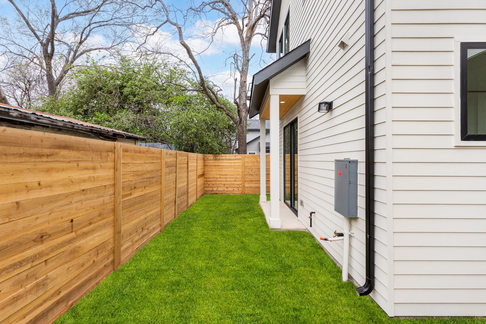 408 Linden # B, Austin, TX 78702