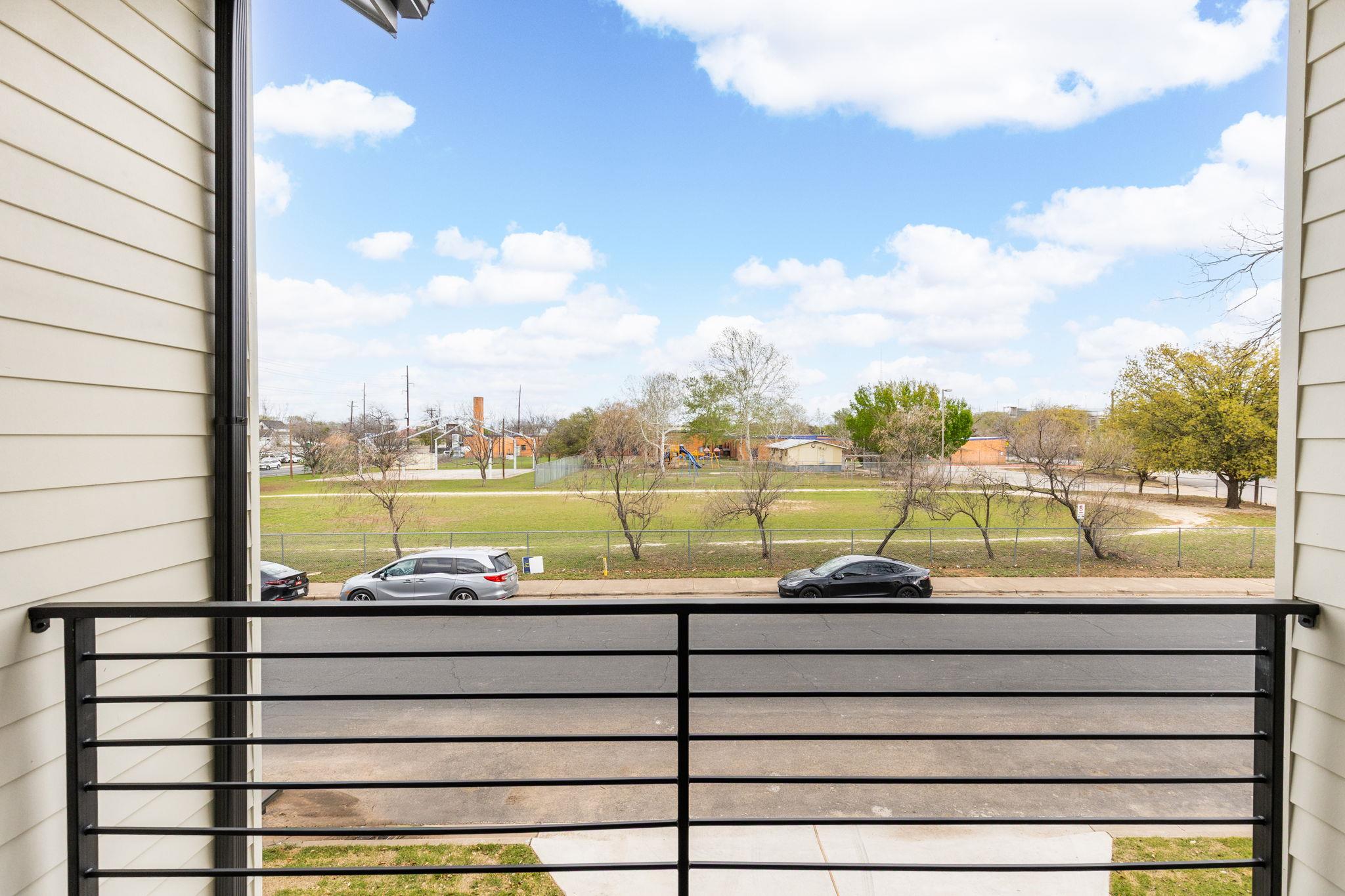 408 Linden # B, Austin, TX 78702