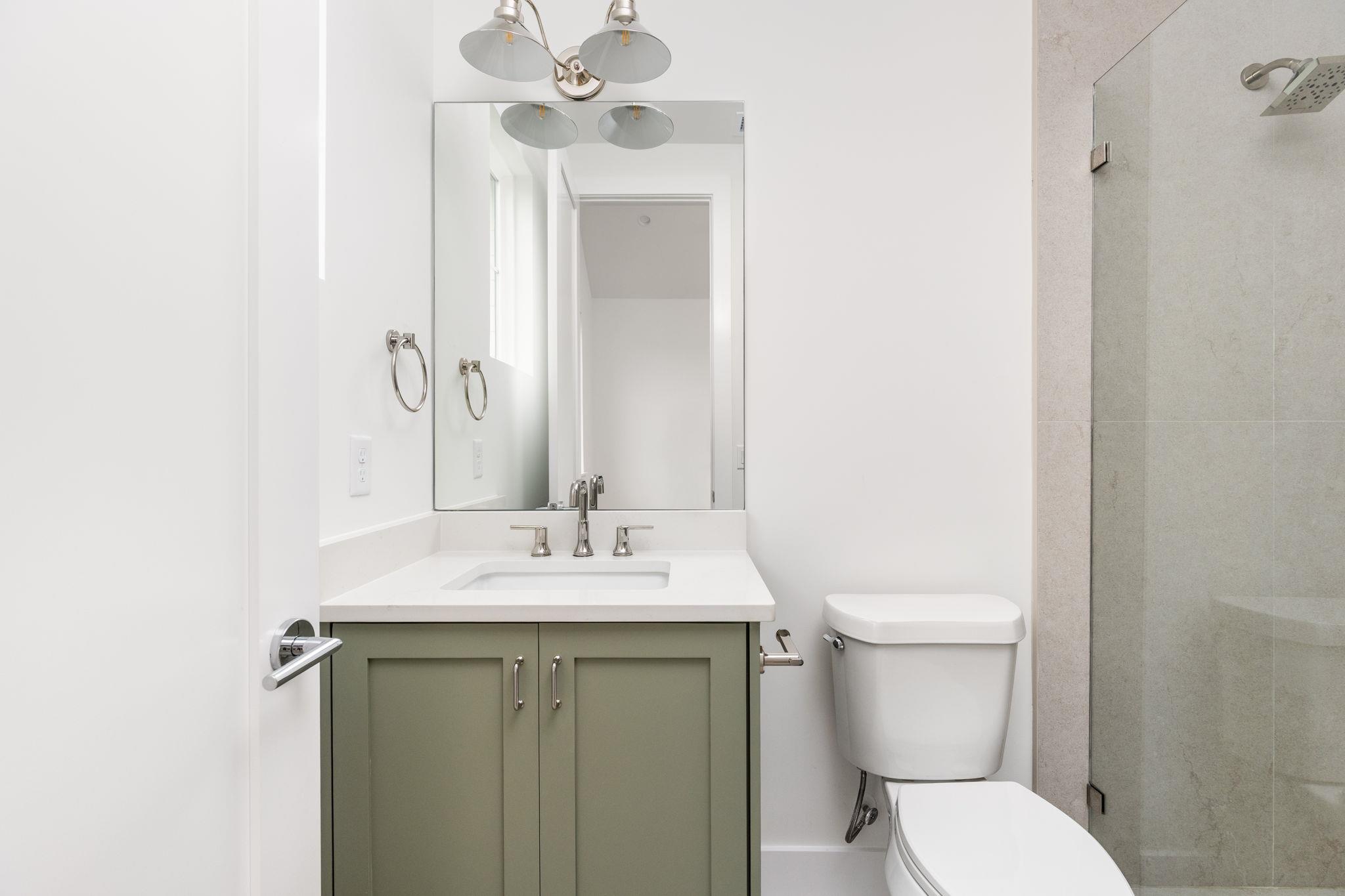 408 Linden # B, Austin, TX 78702