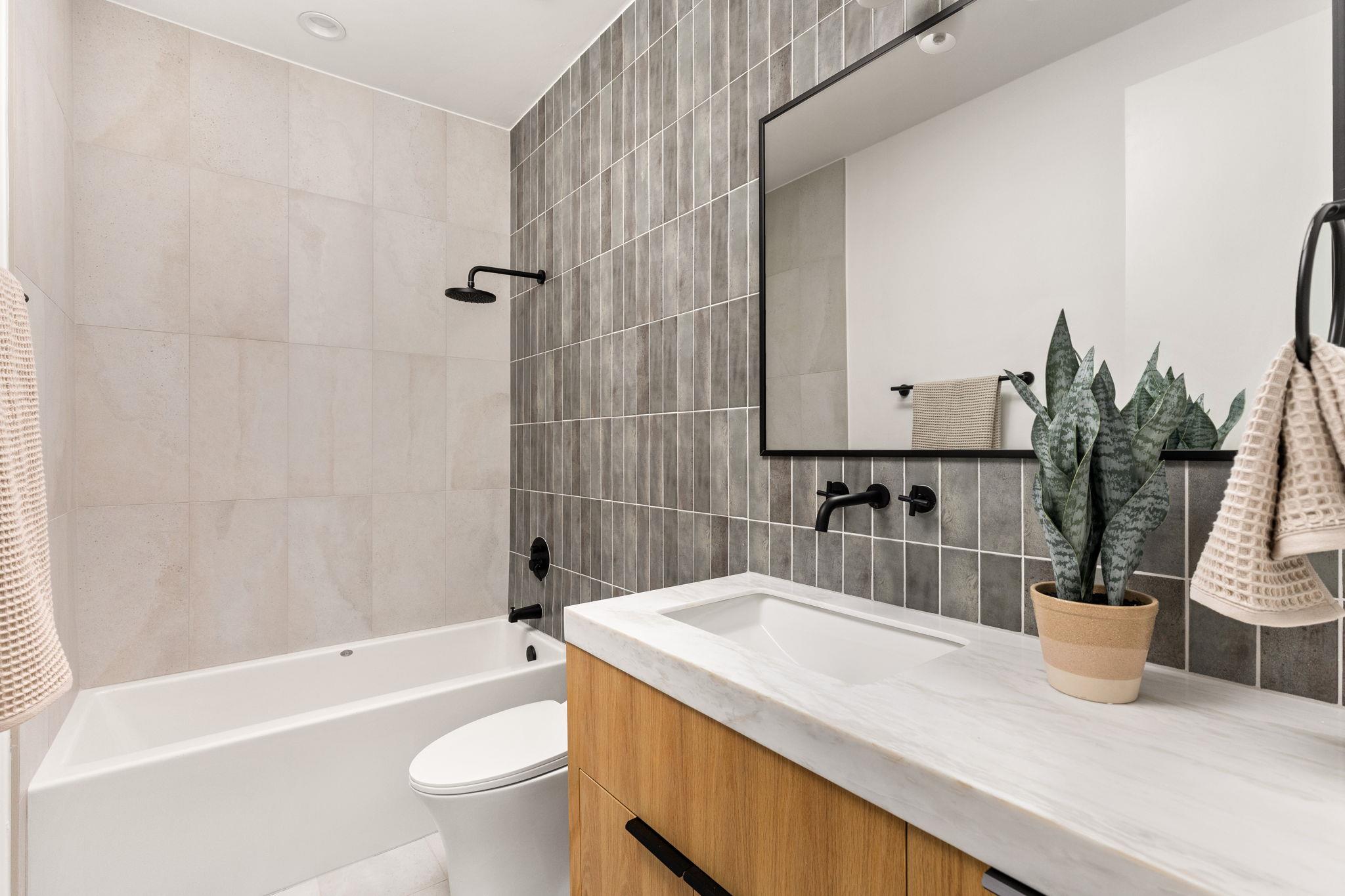 1610 Harvey # 2, Austin, TX 78702