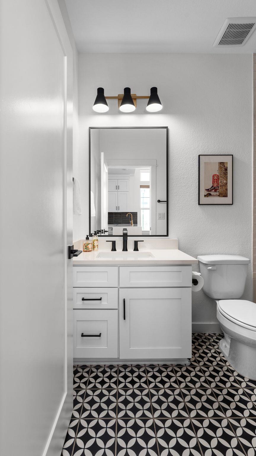 2913 Chennault St, Austin, TX 78723