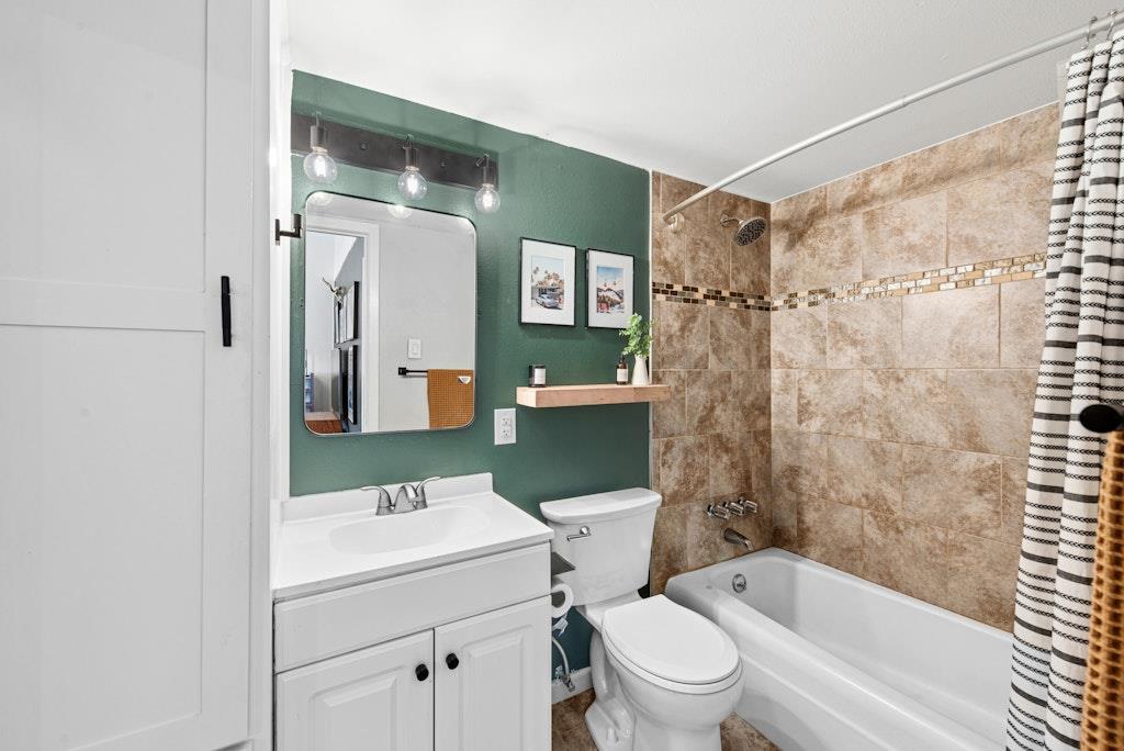 5601 Woodrow Ave # 3-114, Austin, TX 78756