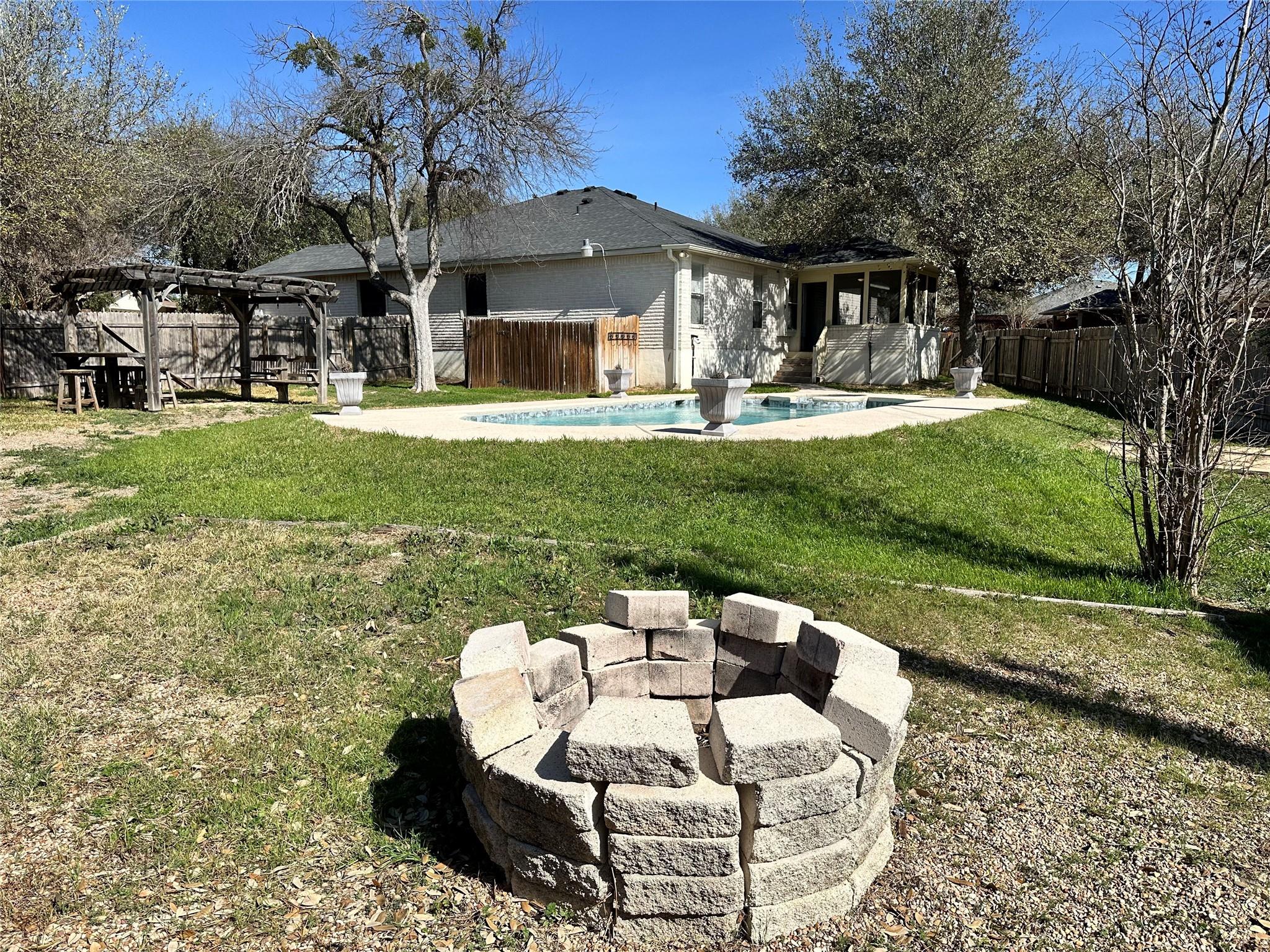 4103 Natural Bridge Ct, Round Rock, TX 78681