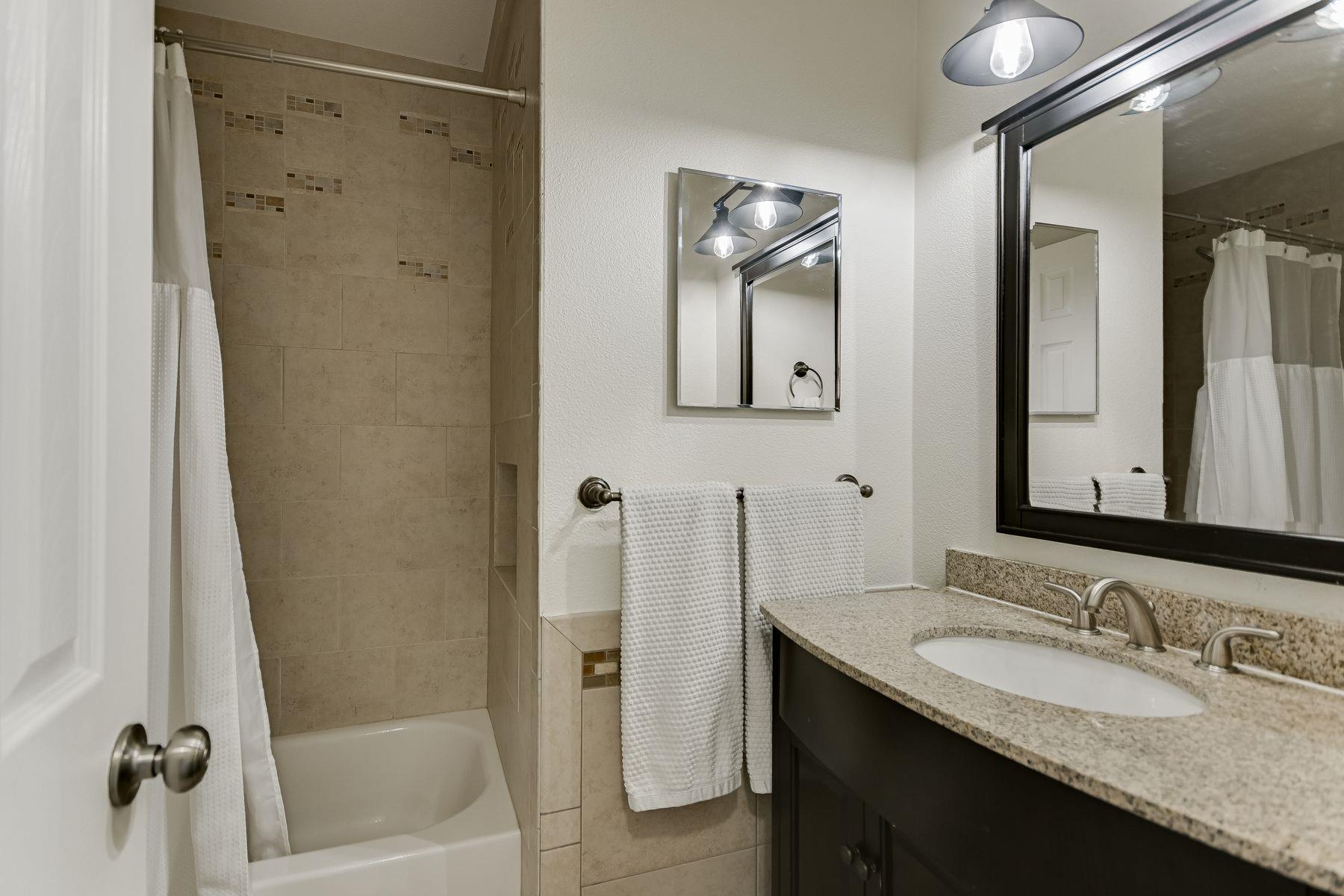 2605 Garrettson Dr # A, Austin, TX 78748