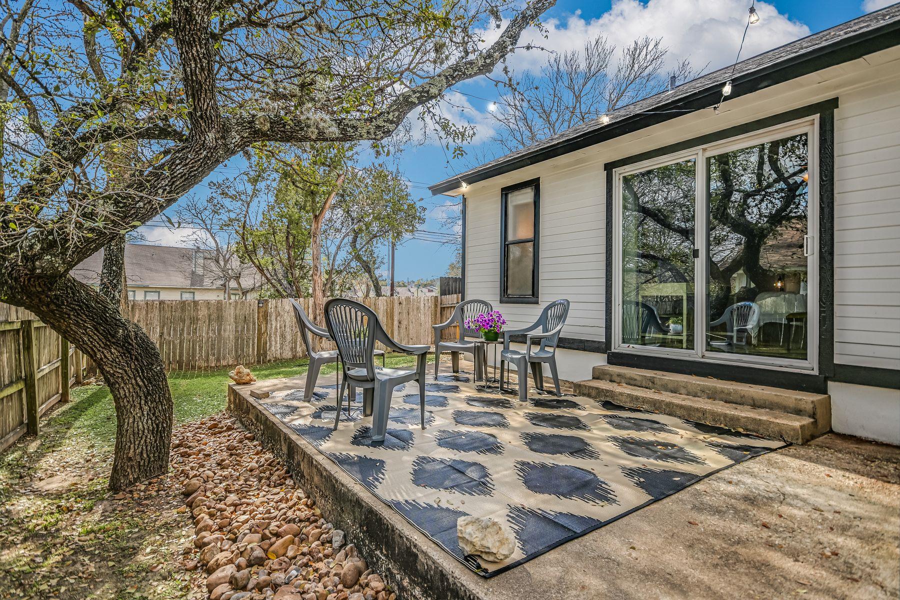 2605 Garrettson Dr # A, Austin, TX 78748