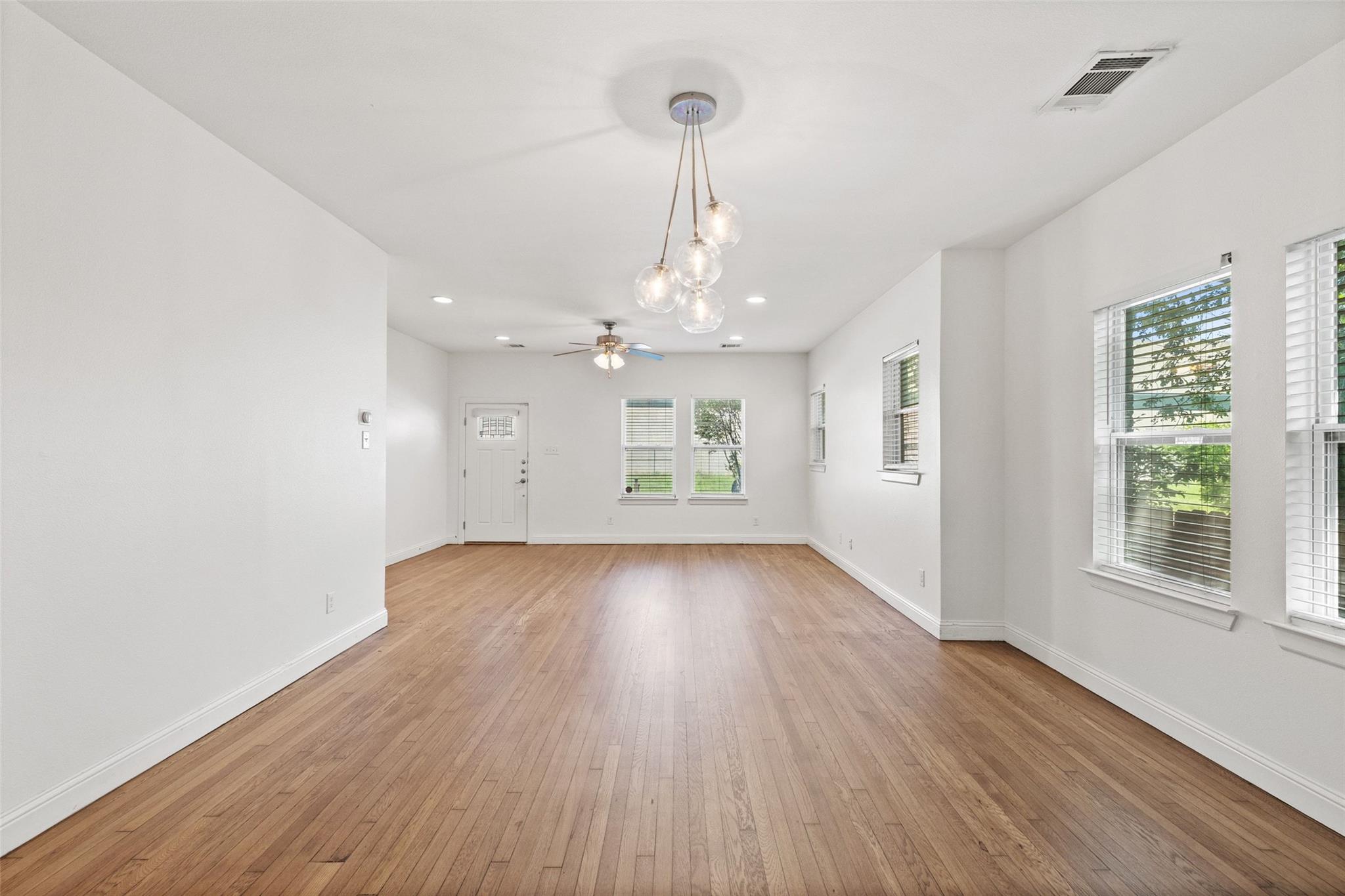 3203 E 18th St, Austin, TX 78721