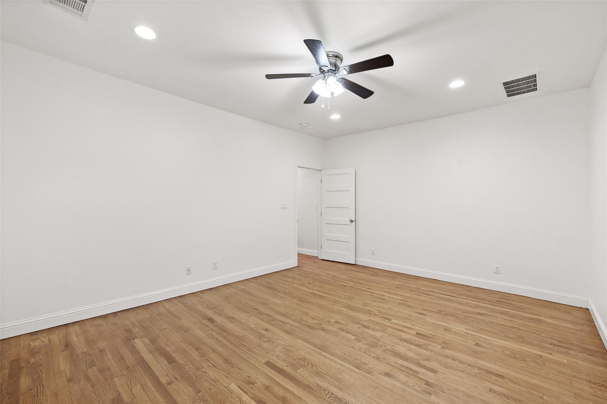 3203 E 18th St, Austin, TX 78721