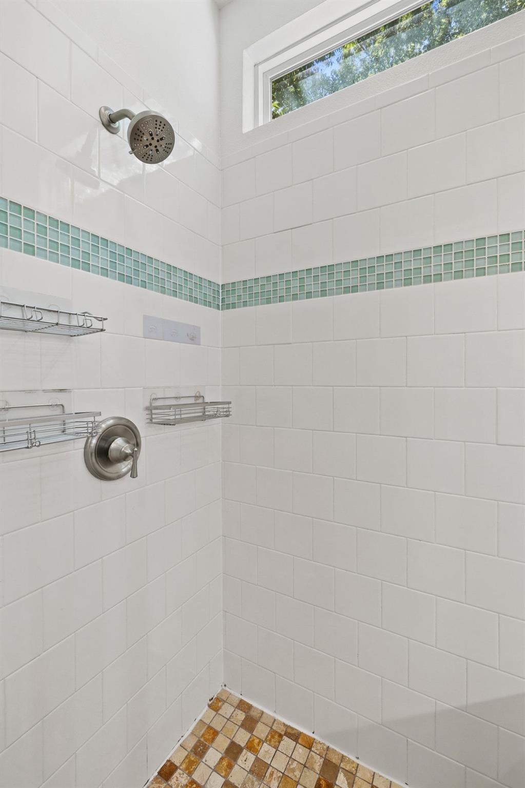 3203 E 18th St, Austin, TX 78721