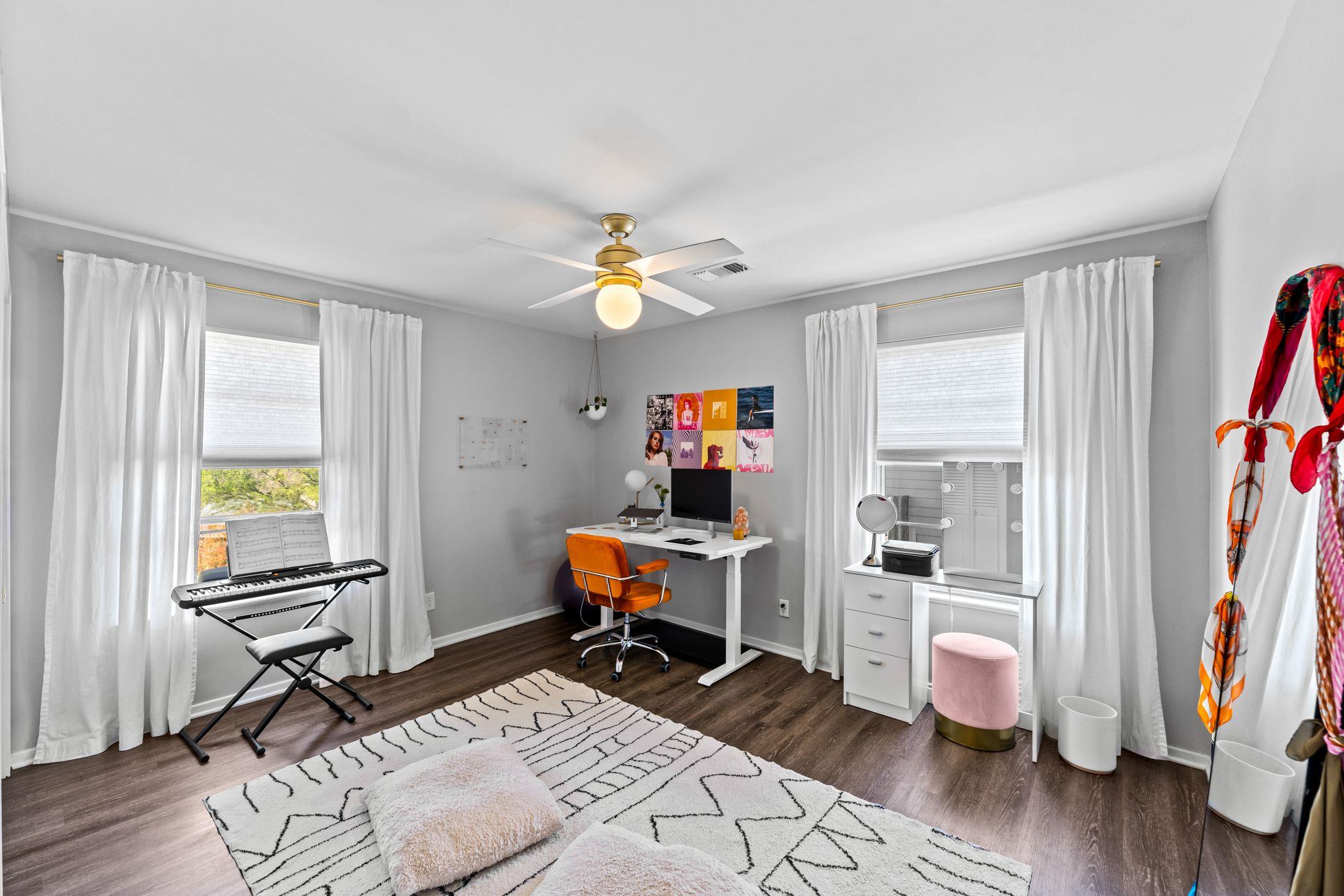 906 Rocky Spring Rd, Austin, TX 78753