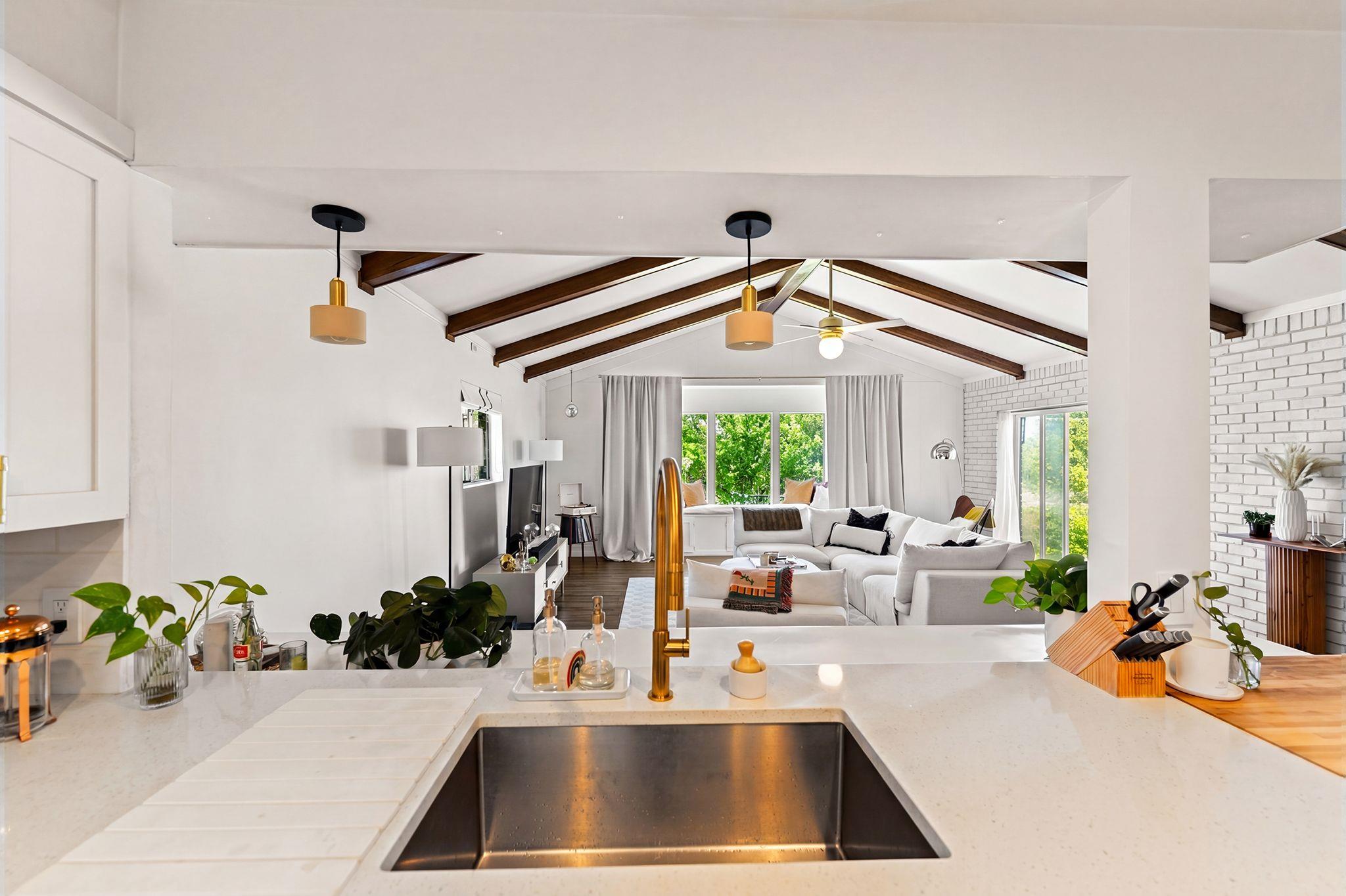 906 Rocky Spring Rd, Austin, TX 78753