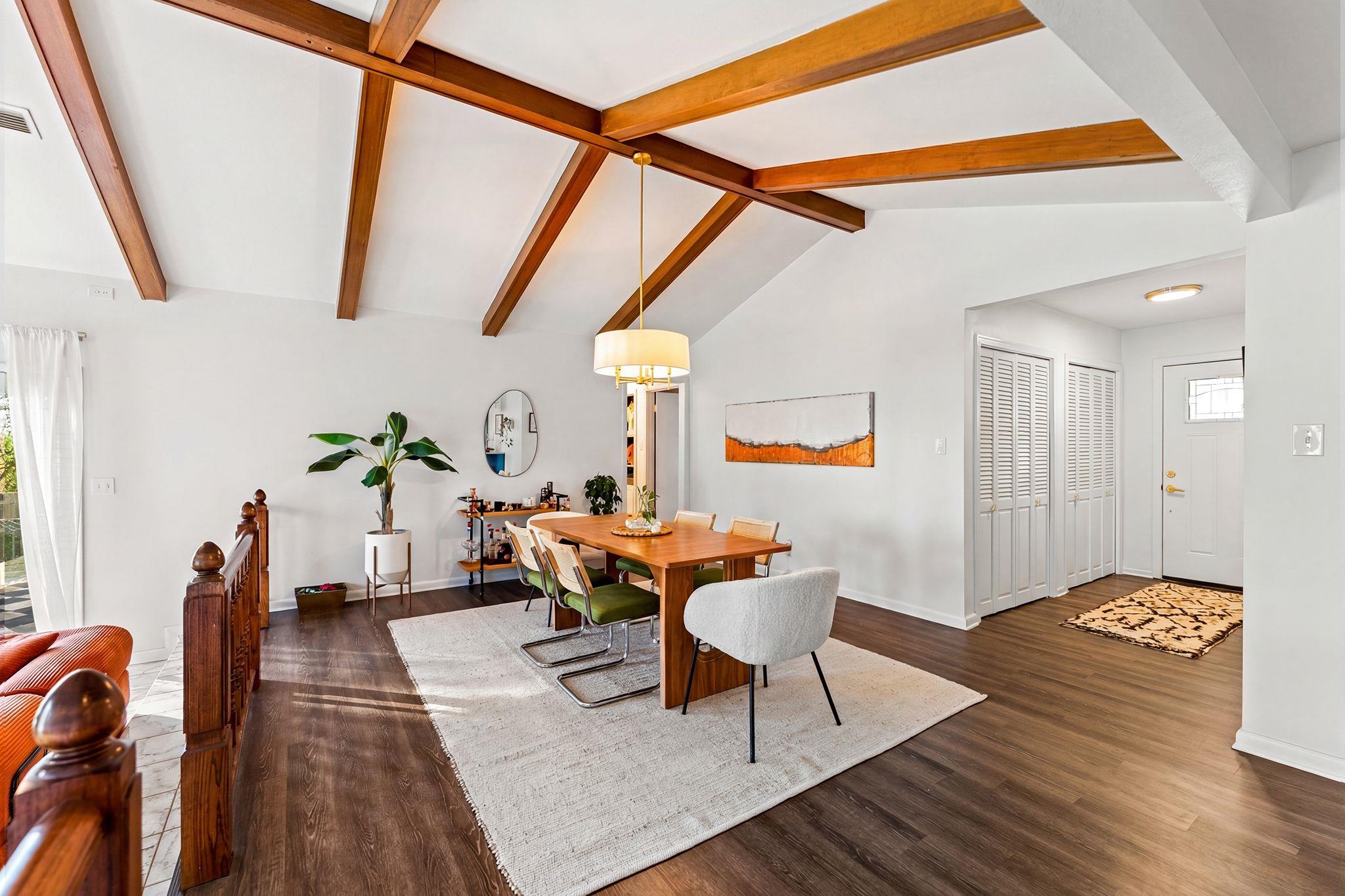 906 Rocky Spring Rd, Austin, TX 78753