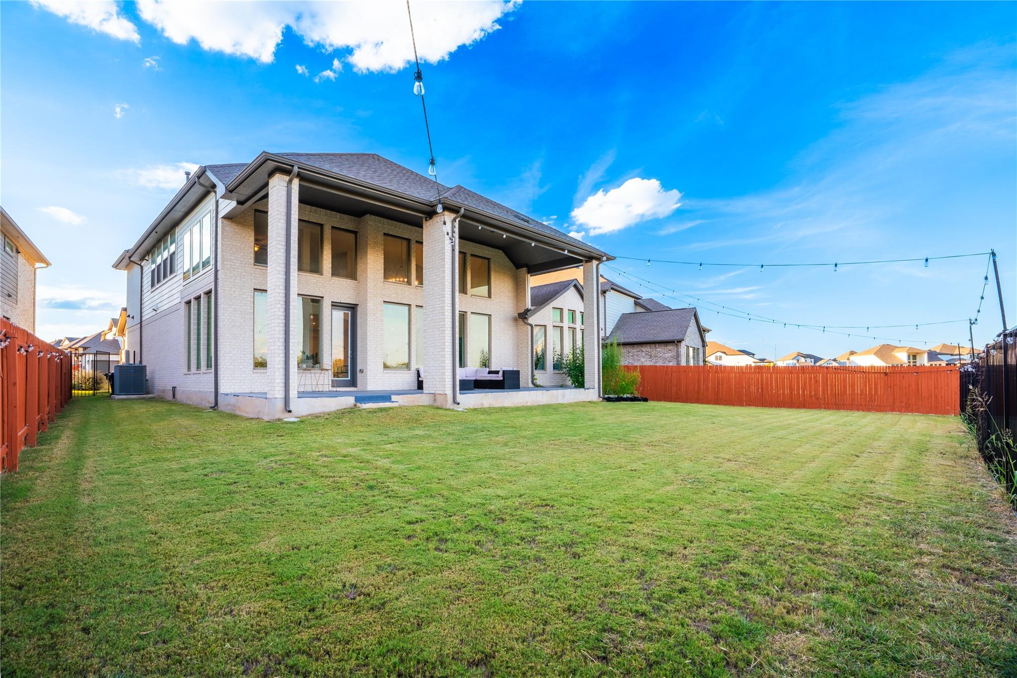 312 Palatino Bnd, Liberty Hill, TX 78642