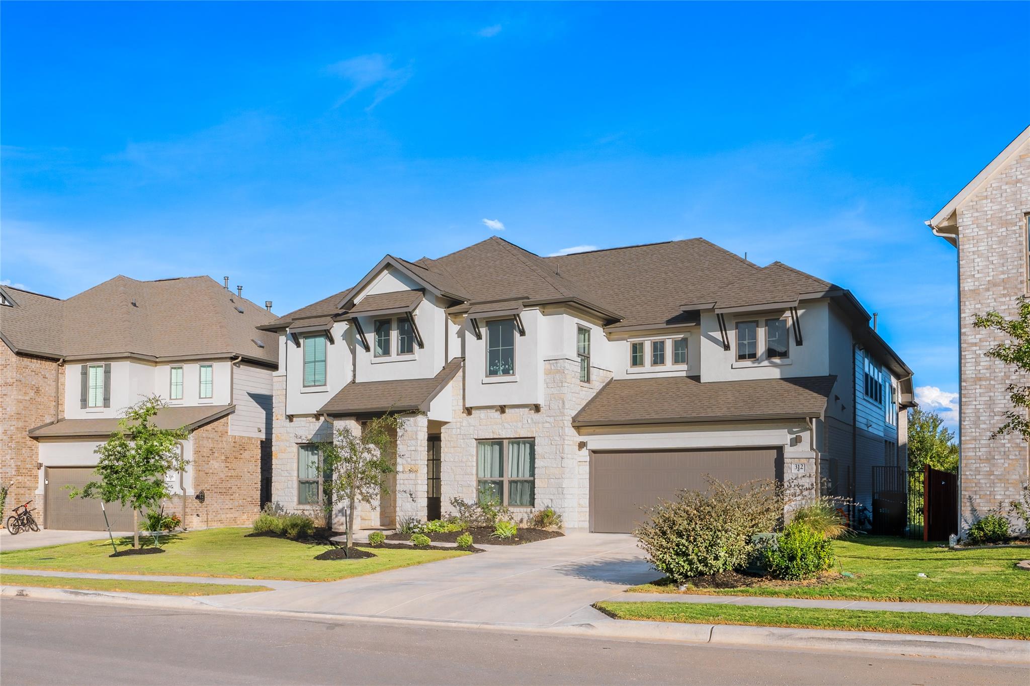 312 Palatino Bnd, Liberty Hill, TX 78642