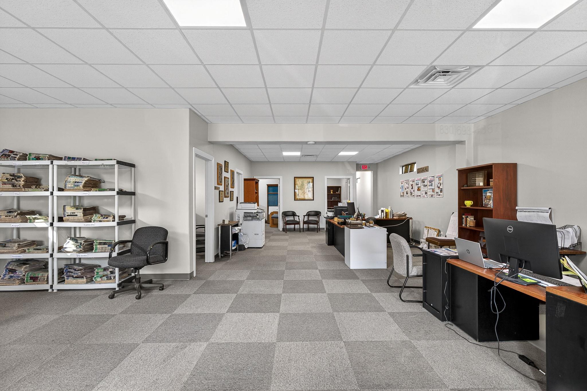 905 3rd St, Marble Falls, TX 78654