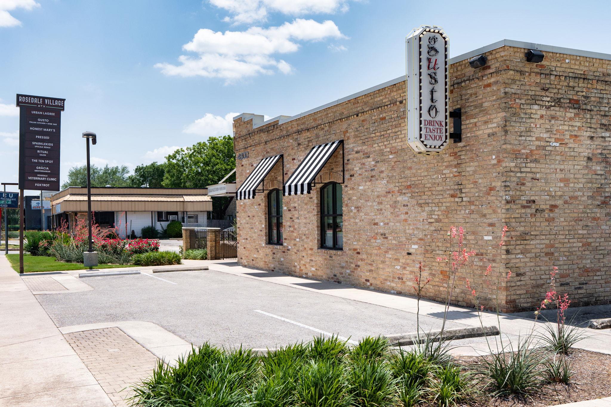 2206 W 49th St, Austin, TX 78756