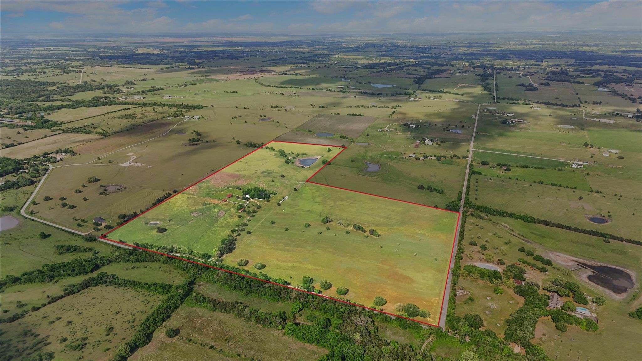 9058 Sam Houston Rd, Brenham, TX 77833